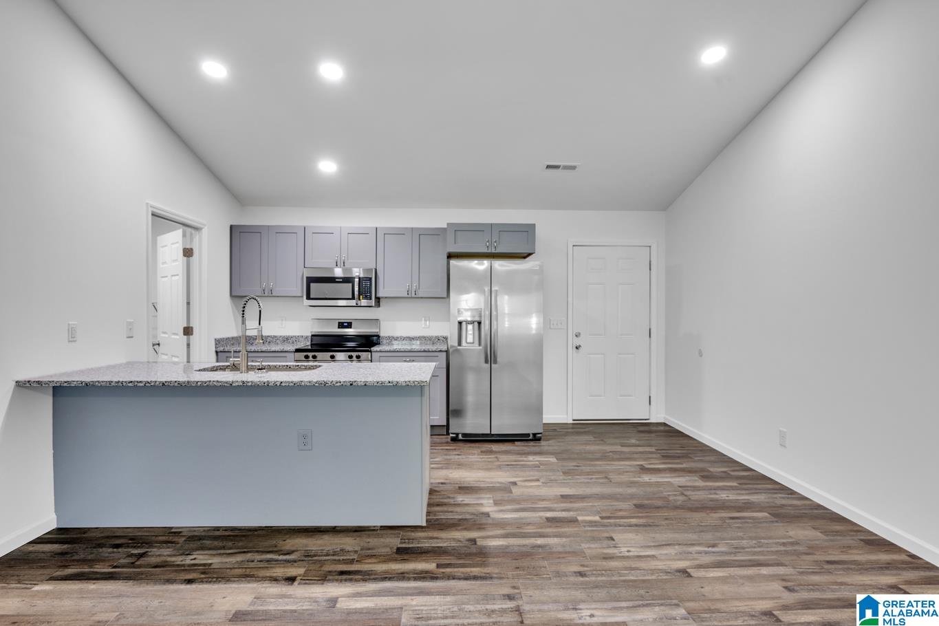 930 COUNTY ROAD 1459