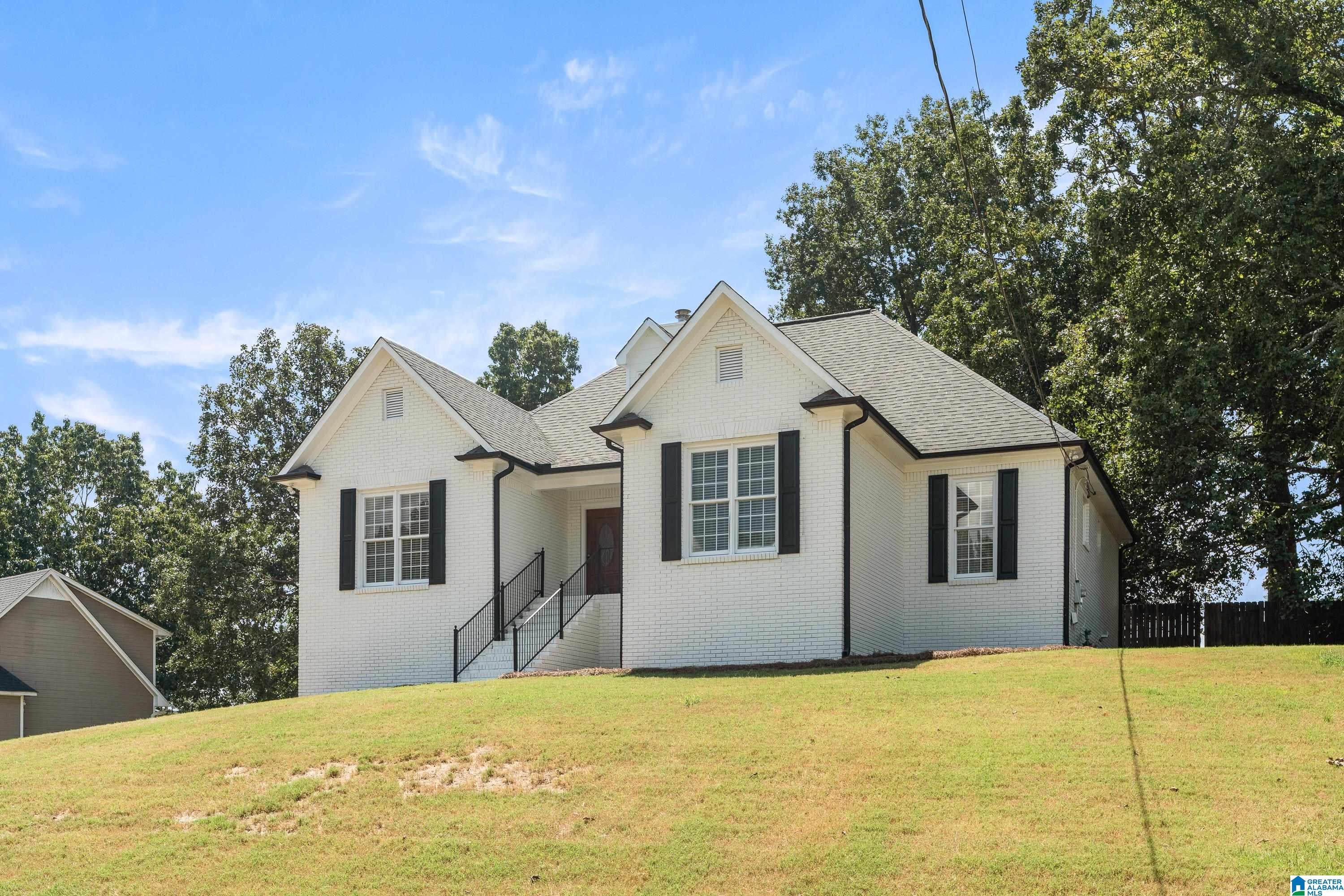 3706 MAJESTIC OAKS WAY