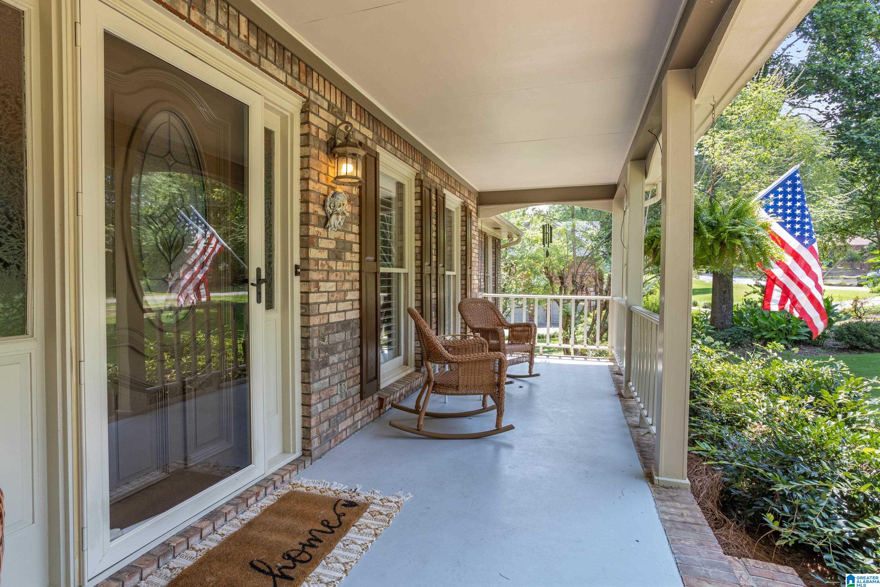 868 RIDGECREST DRIVE