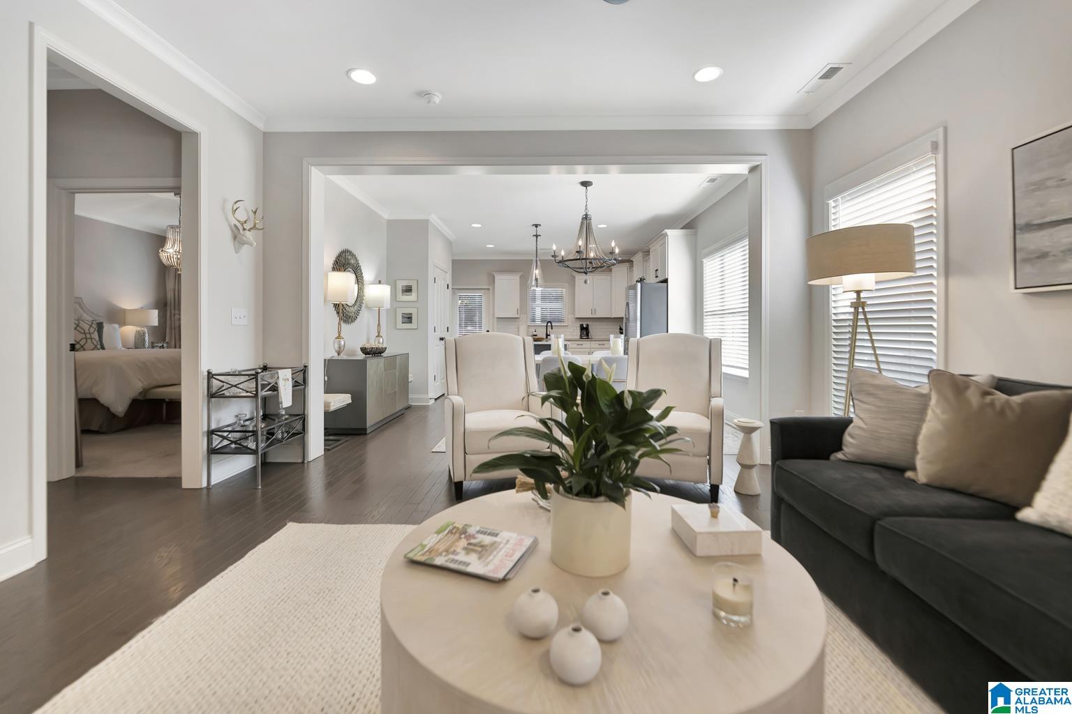 2162 SPRINGFIELD DRIVE