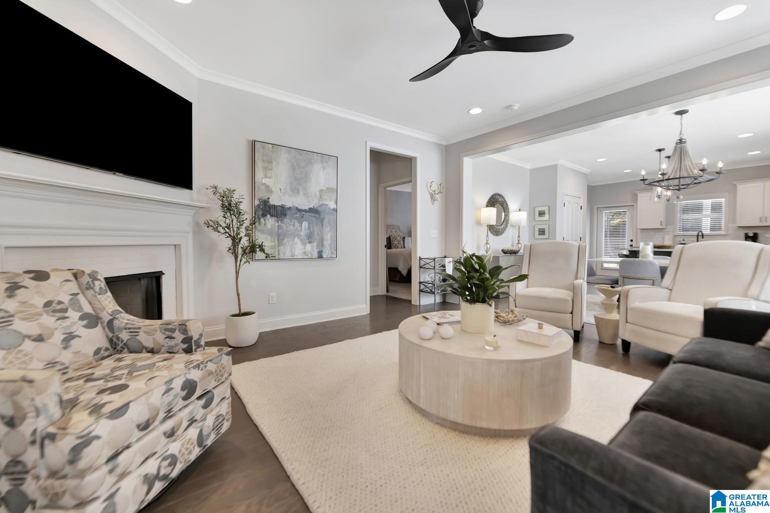 2162 SPRINGFIELD DRIVE