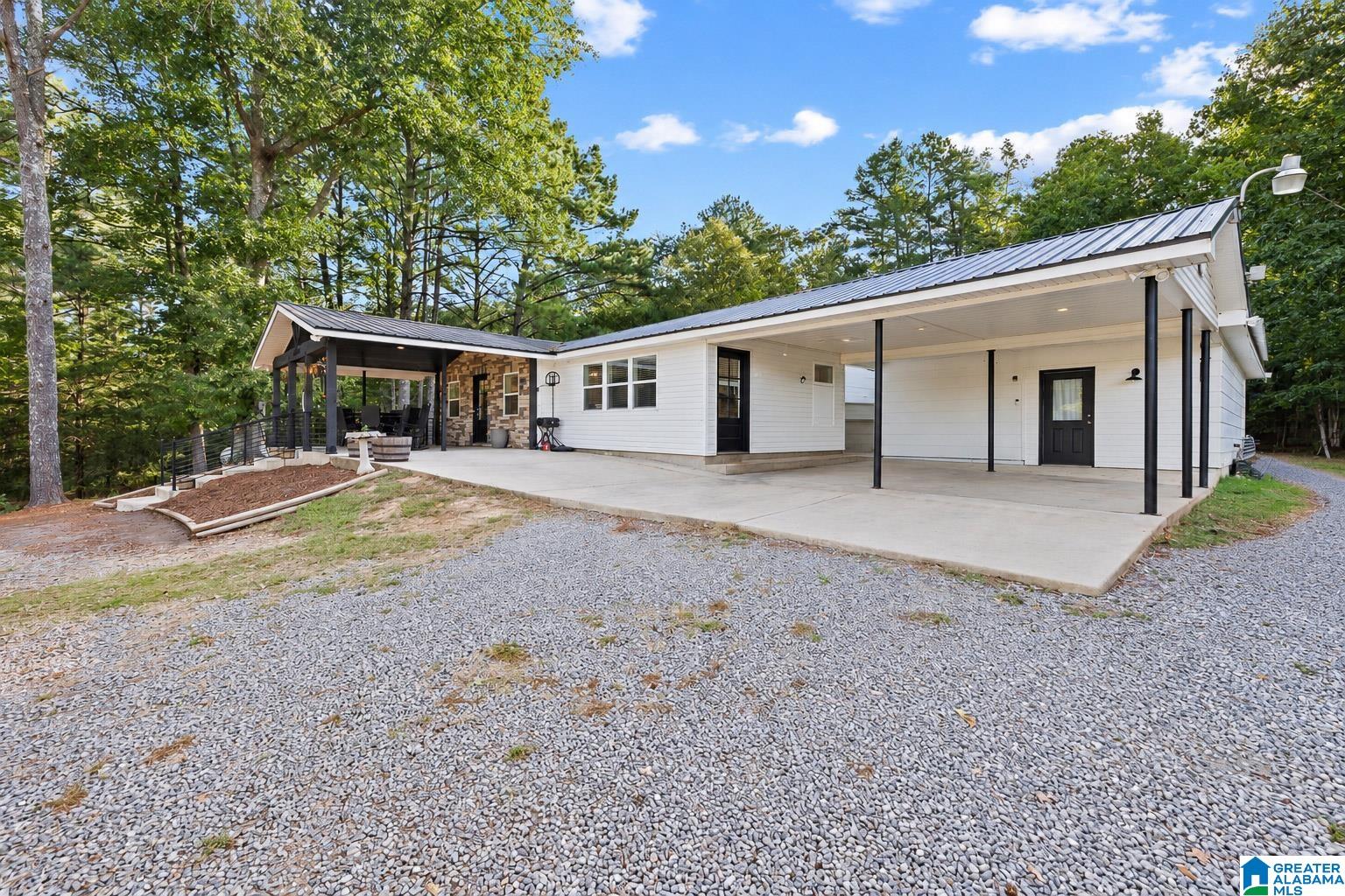2516 RED VALLEY ROAD