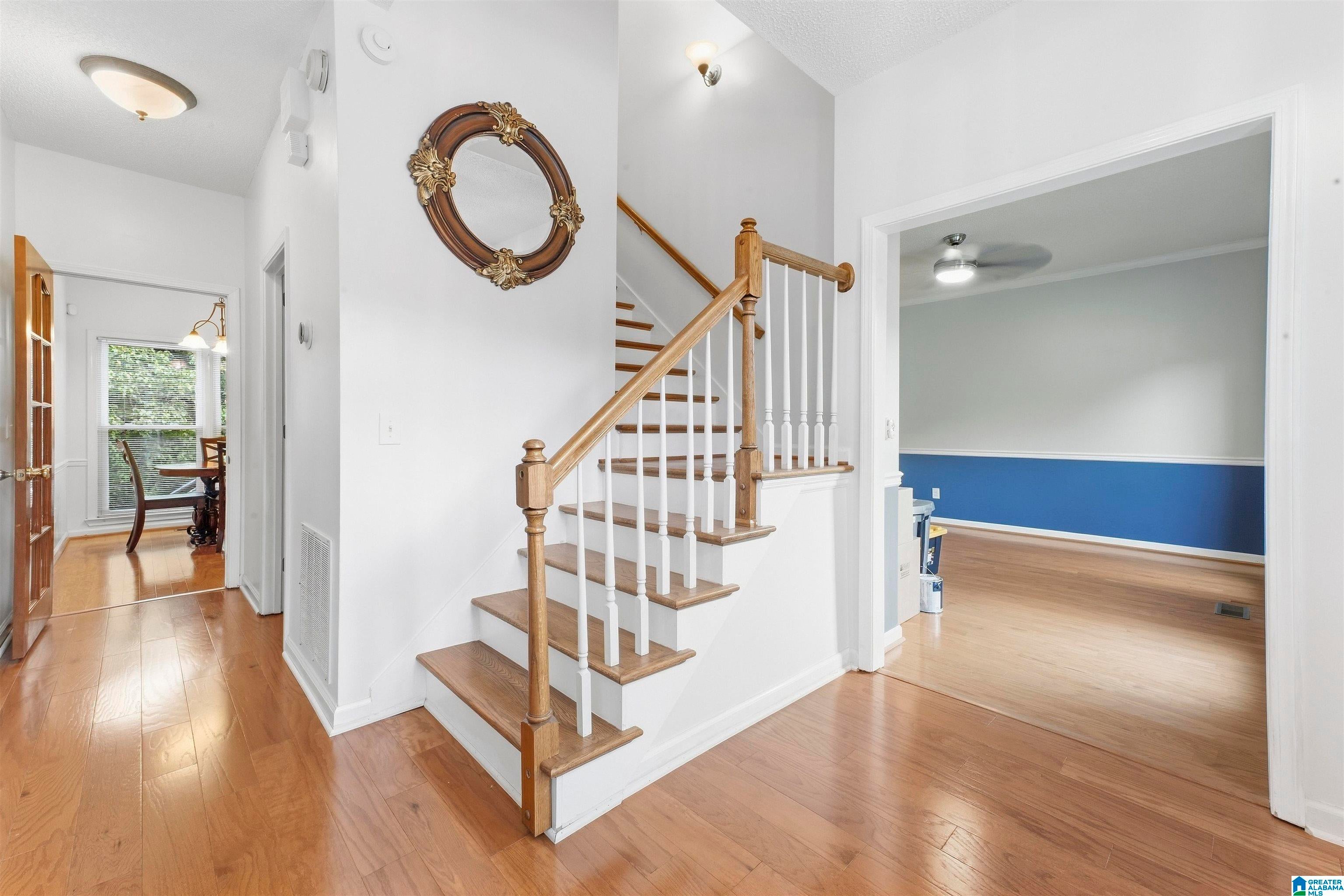 604 BROOKS LANE