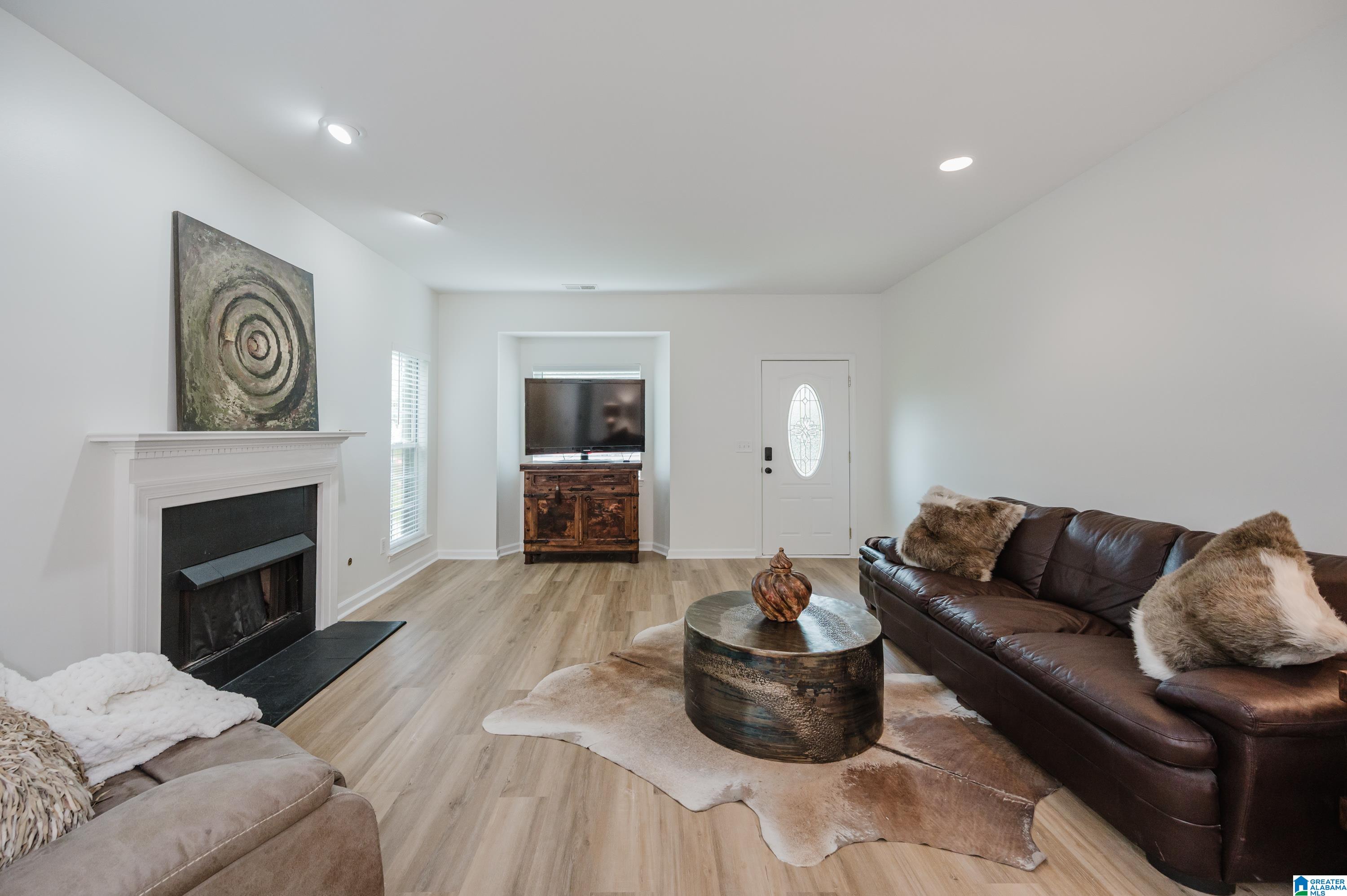 106 COBBLESTONE TERRACE