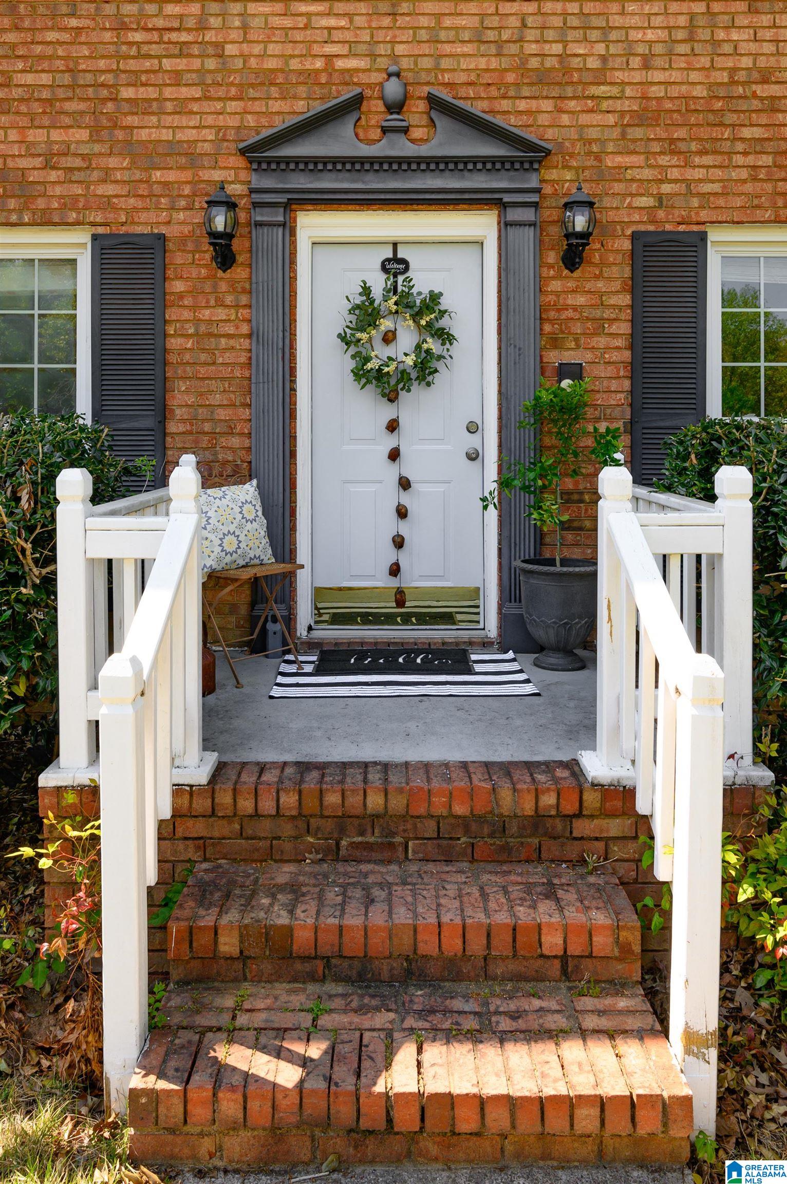 5462 DOVER CLIFF CIRCLE