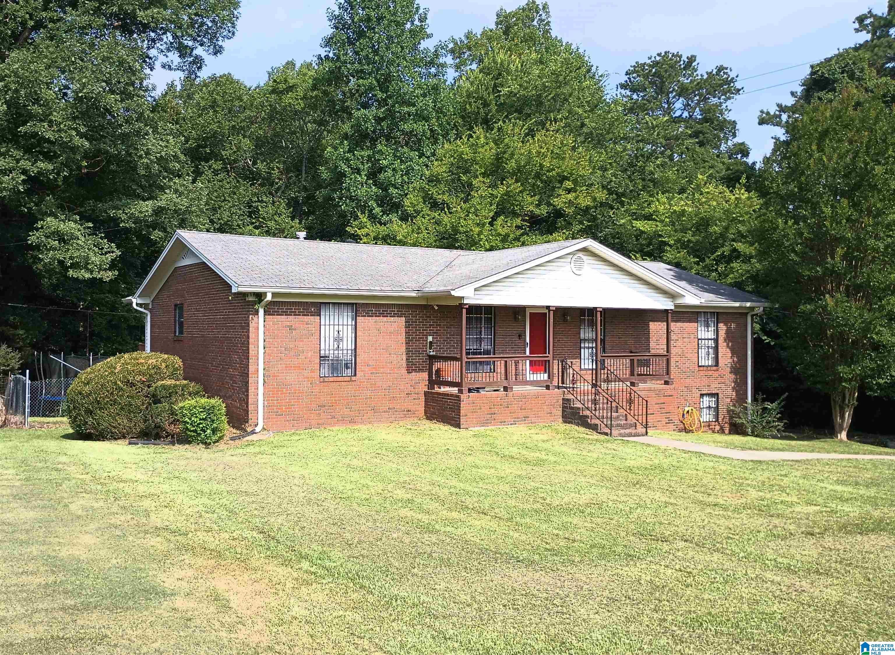 306 DOGWOOD DRIVE