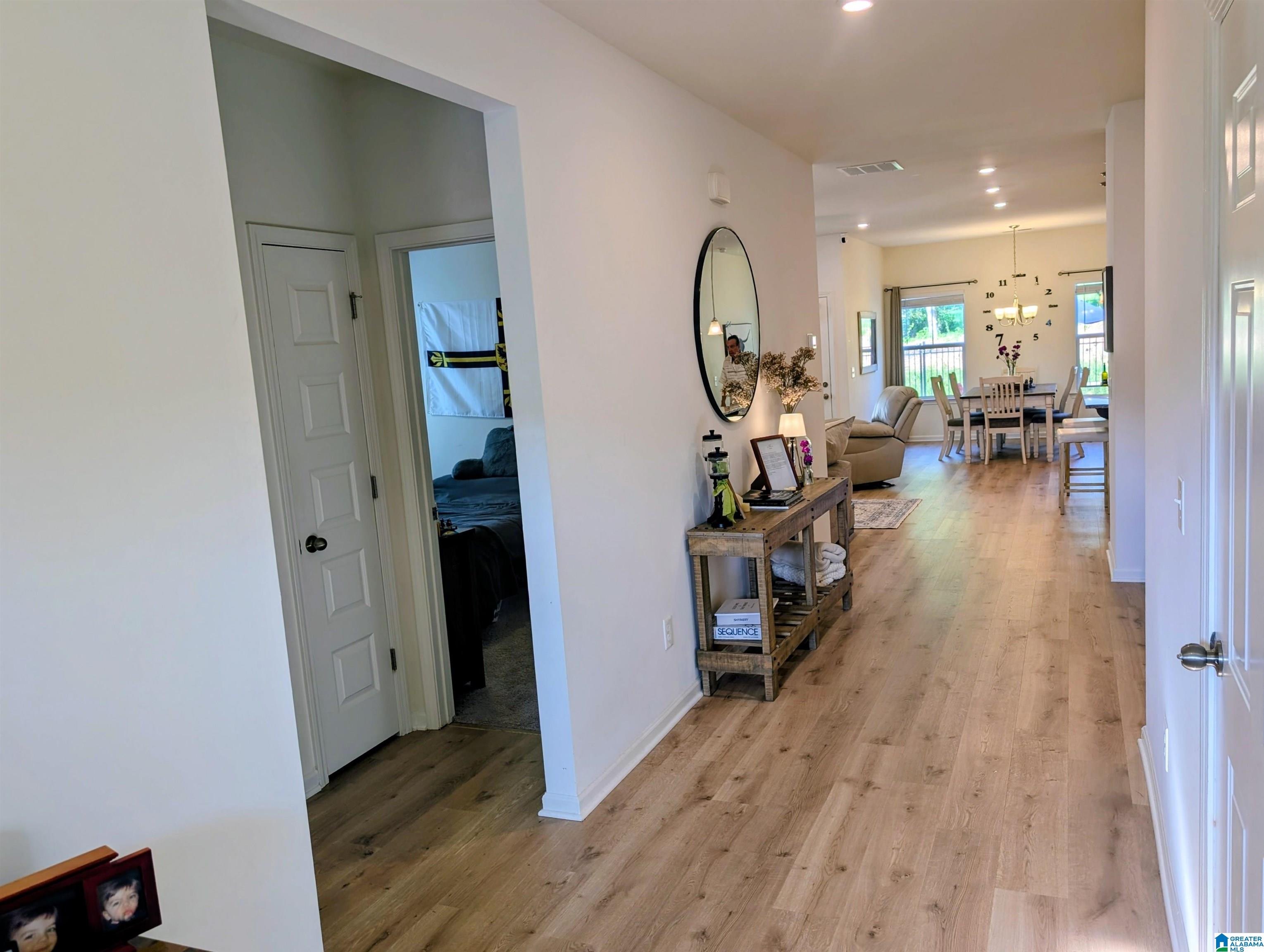 9070 MEETING STREET