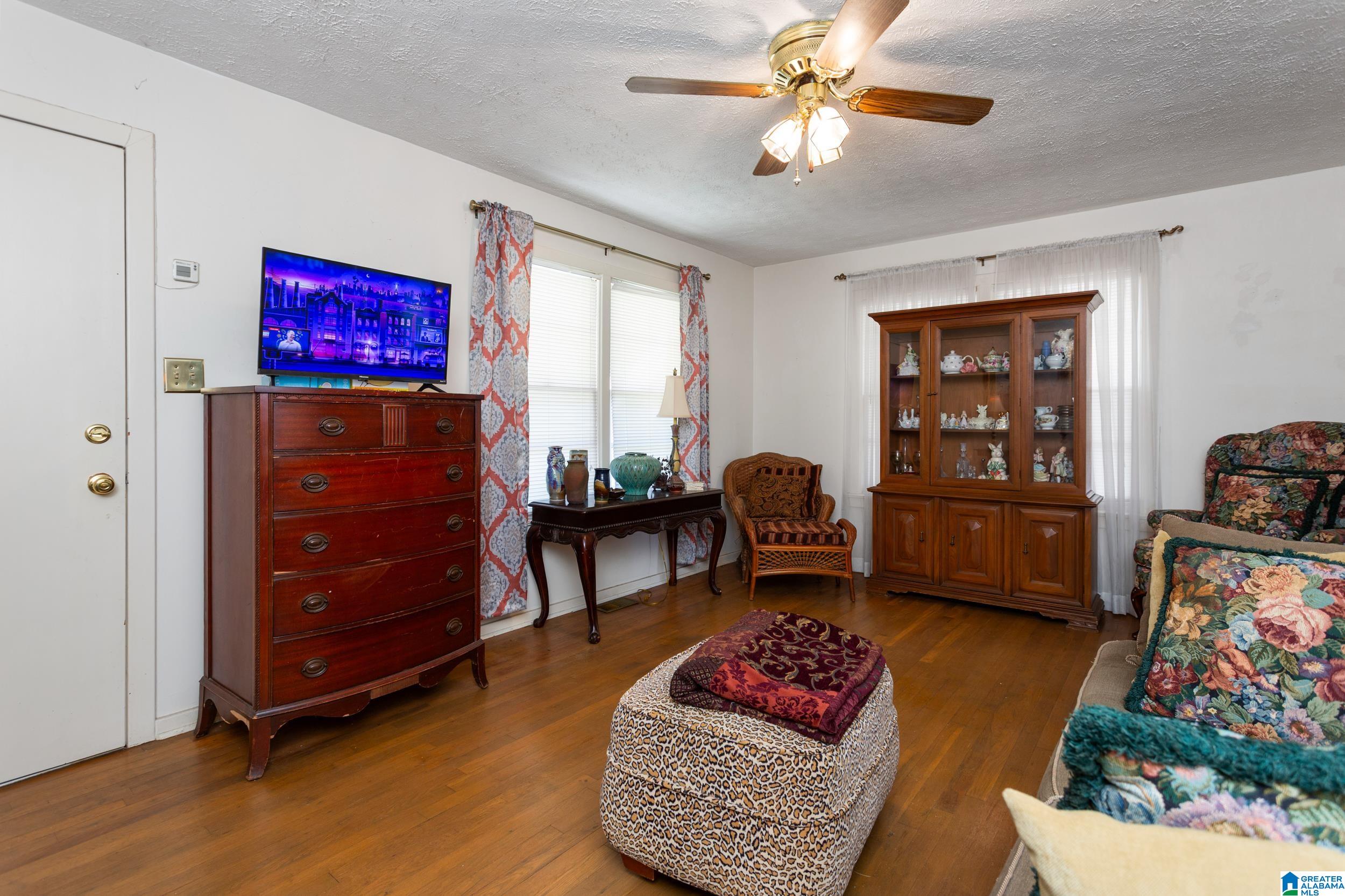 719 SPRING STREET S