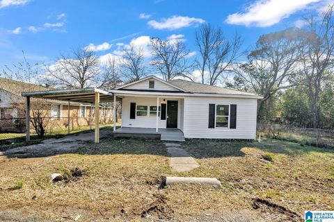 4 beds bed, 1 baths bath property at 1010 fairview avenue, gadsden, al 35904