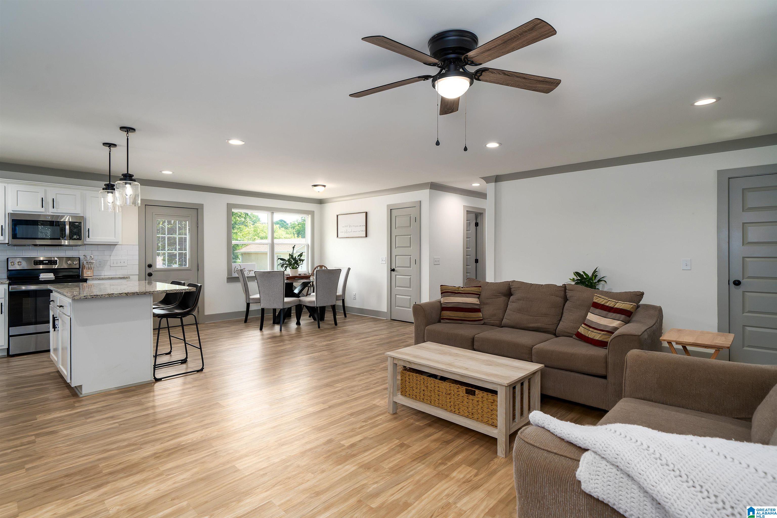 304 MOZELLE CIRCLE