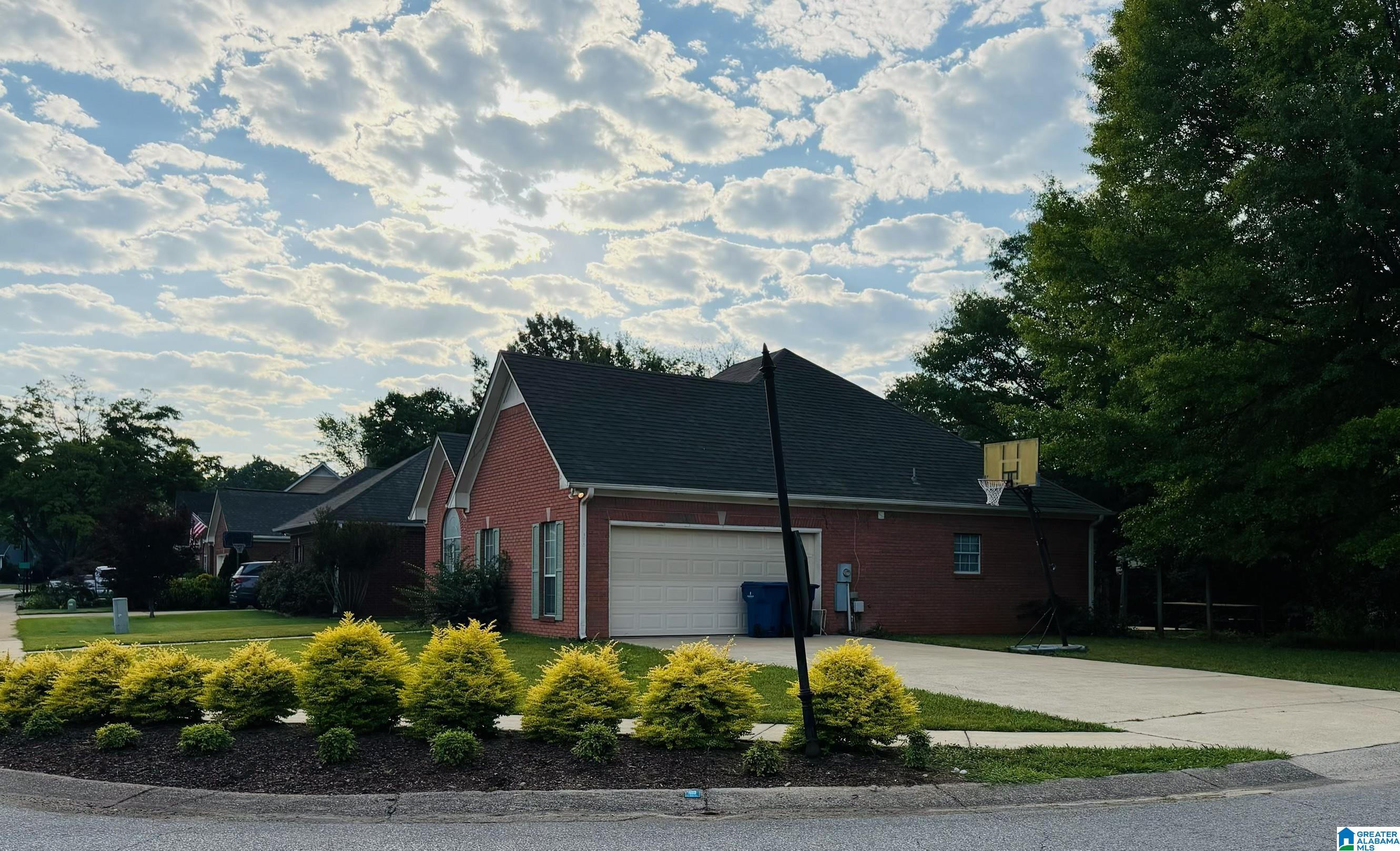Photo 1 of 8 — 1316 AMBERLEY WOODS DRIVE, HELENA, AL 35080