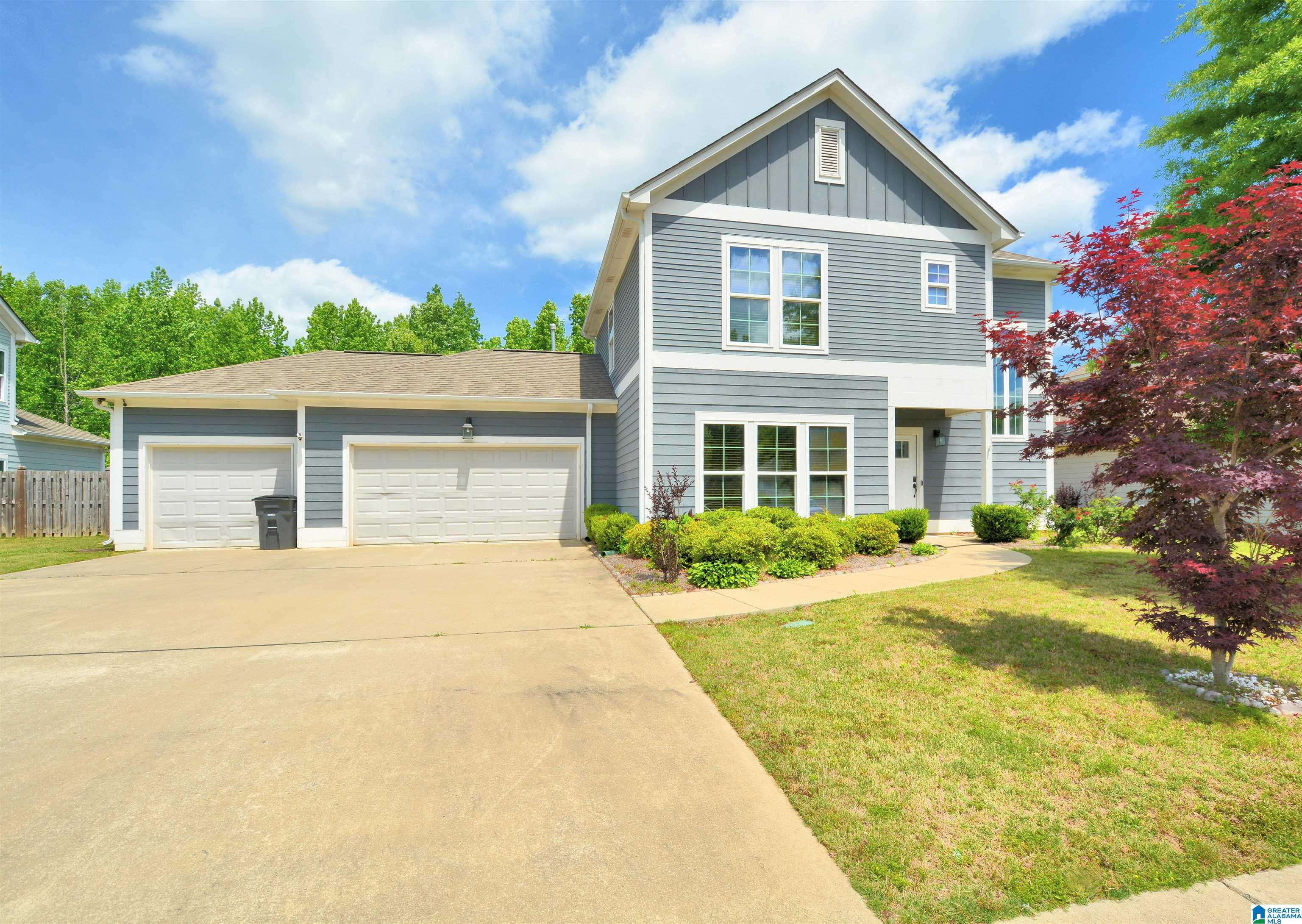 Photo 1 of 42 — 4426 OLD CAHABA PARKWAY, HELENA, AL 35080