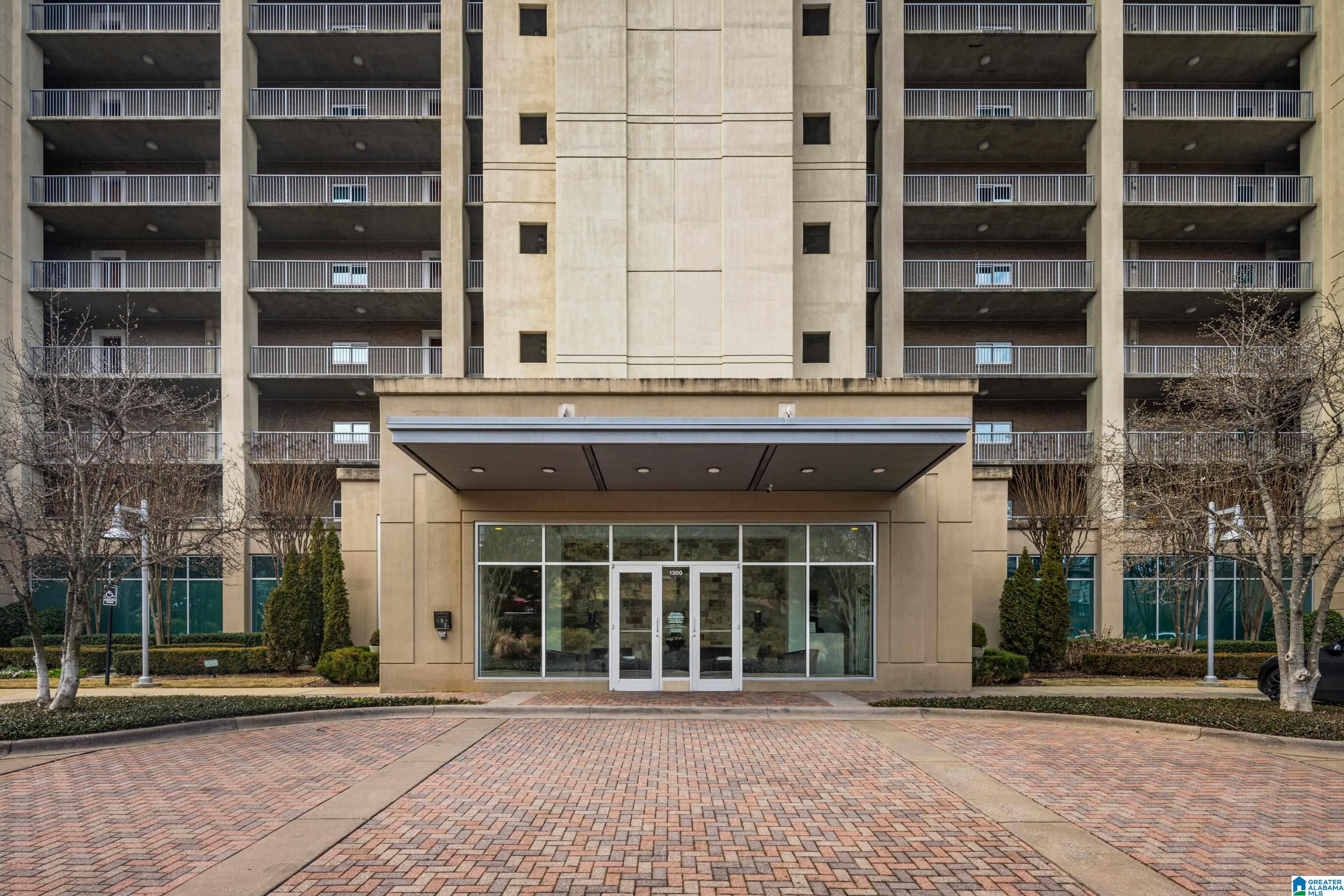 1300 S 27TH PLACE 16