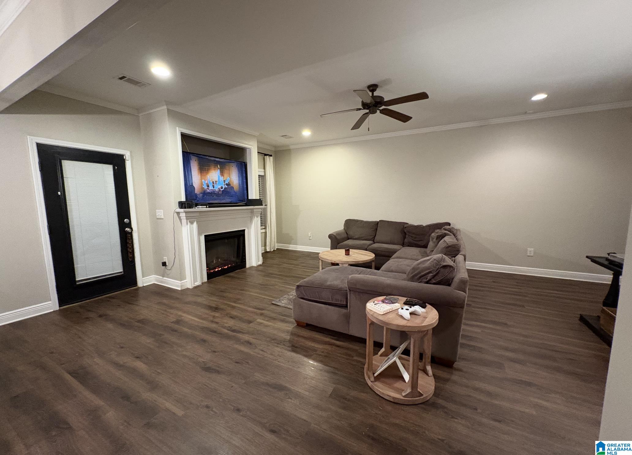 13914 GRAND POINTE BOULEVARD