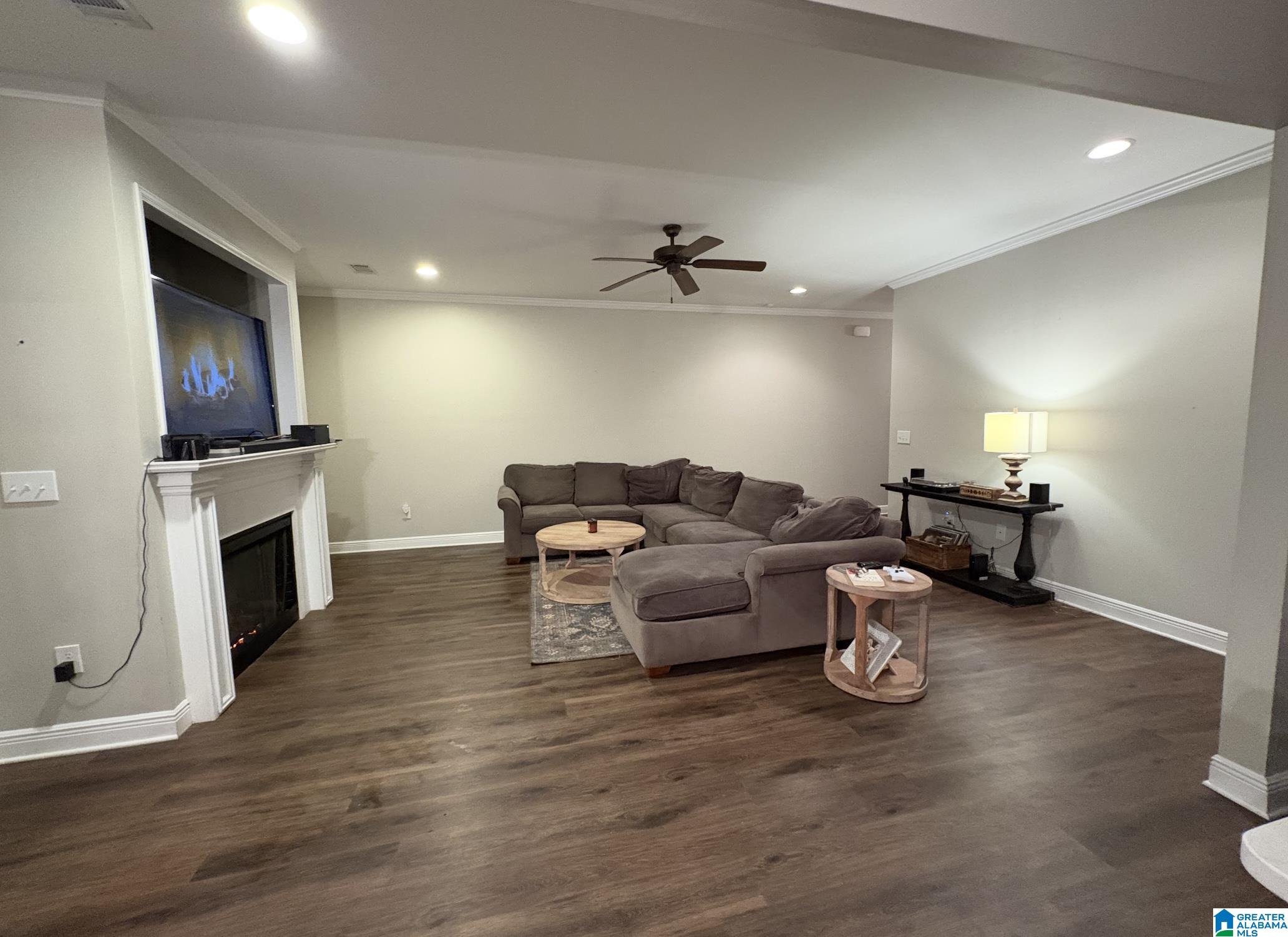 13914 GRAND POINTE BOULEVARD