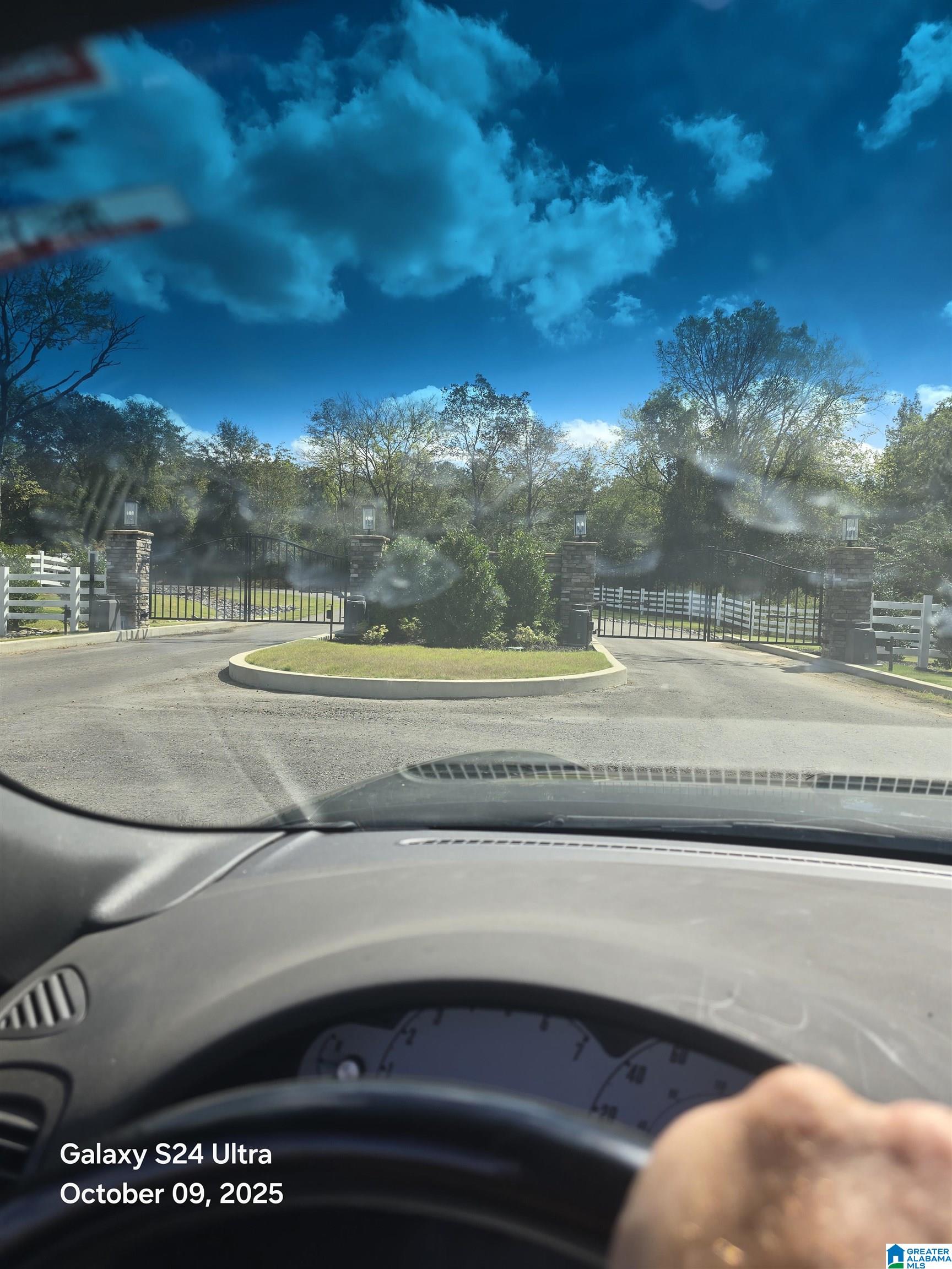 298 BLUEGRASS LANE 24