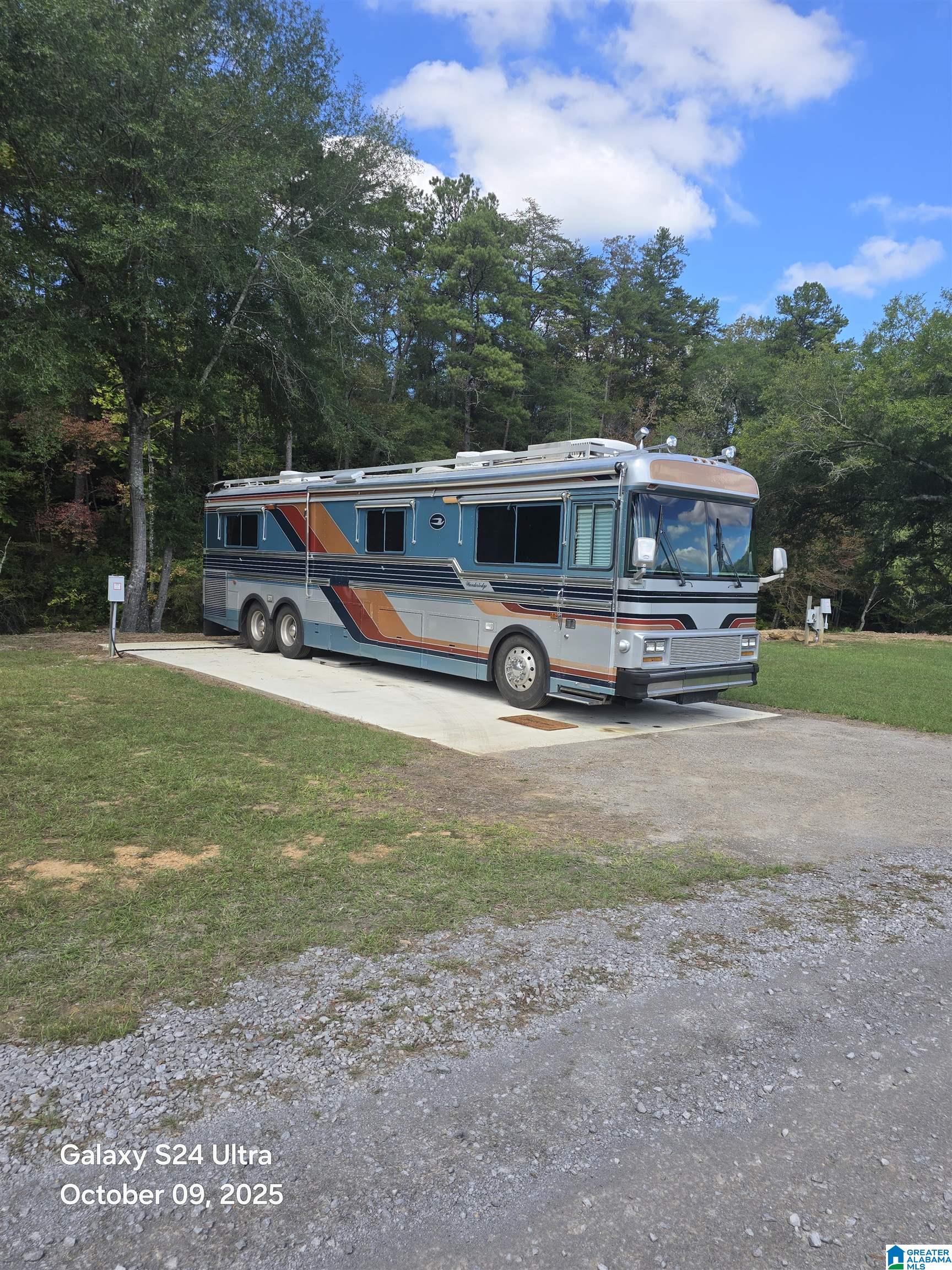 298 BLUEGRASS LANE 24