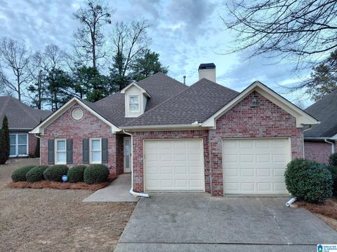 4524 GUILFORD CIRCLE HOOVER AL 35242