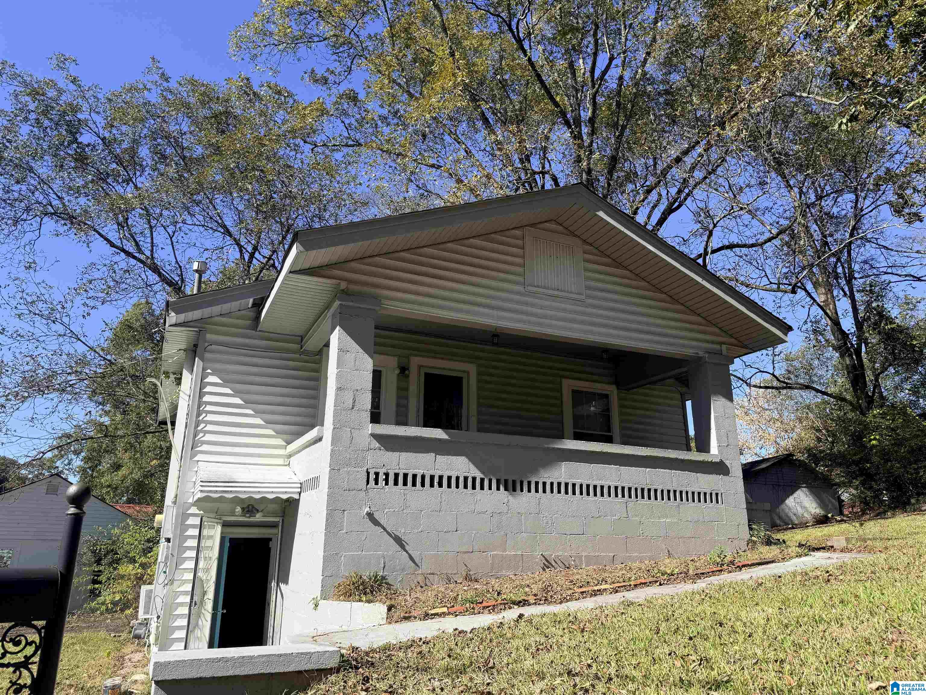 Photo 1 of 17 — 1408 PARK AVENUE, BIRMINGHAM, AL 35217