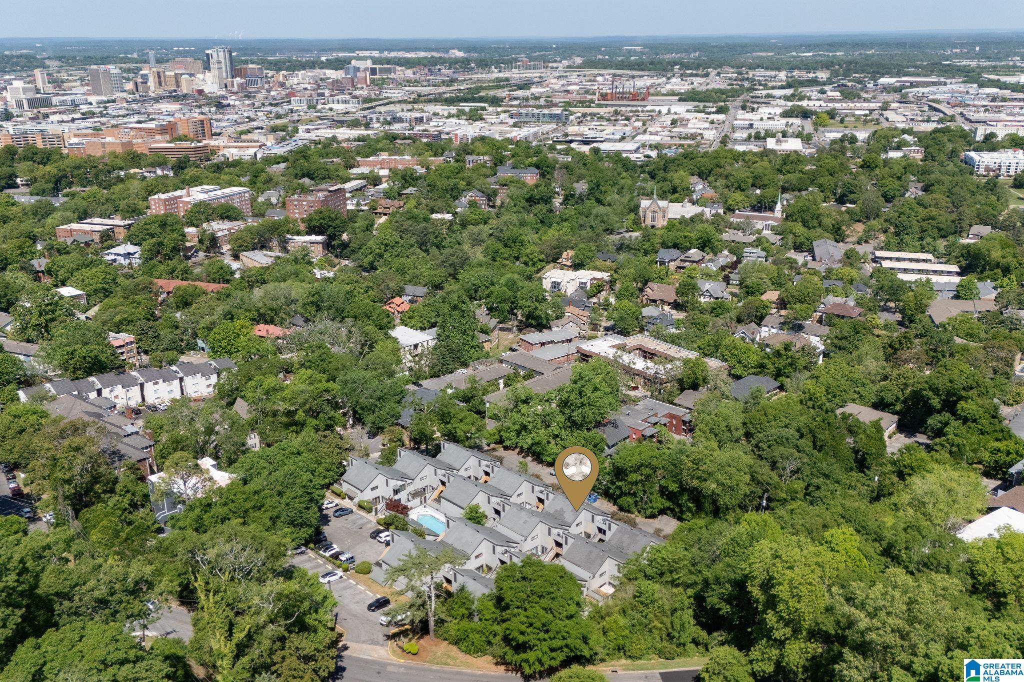 3350 ALTAMONT ROAD C5