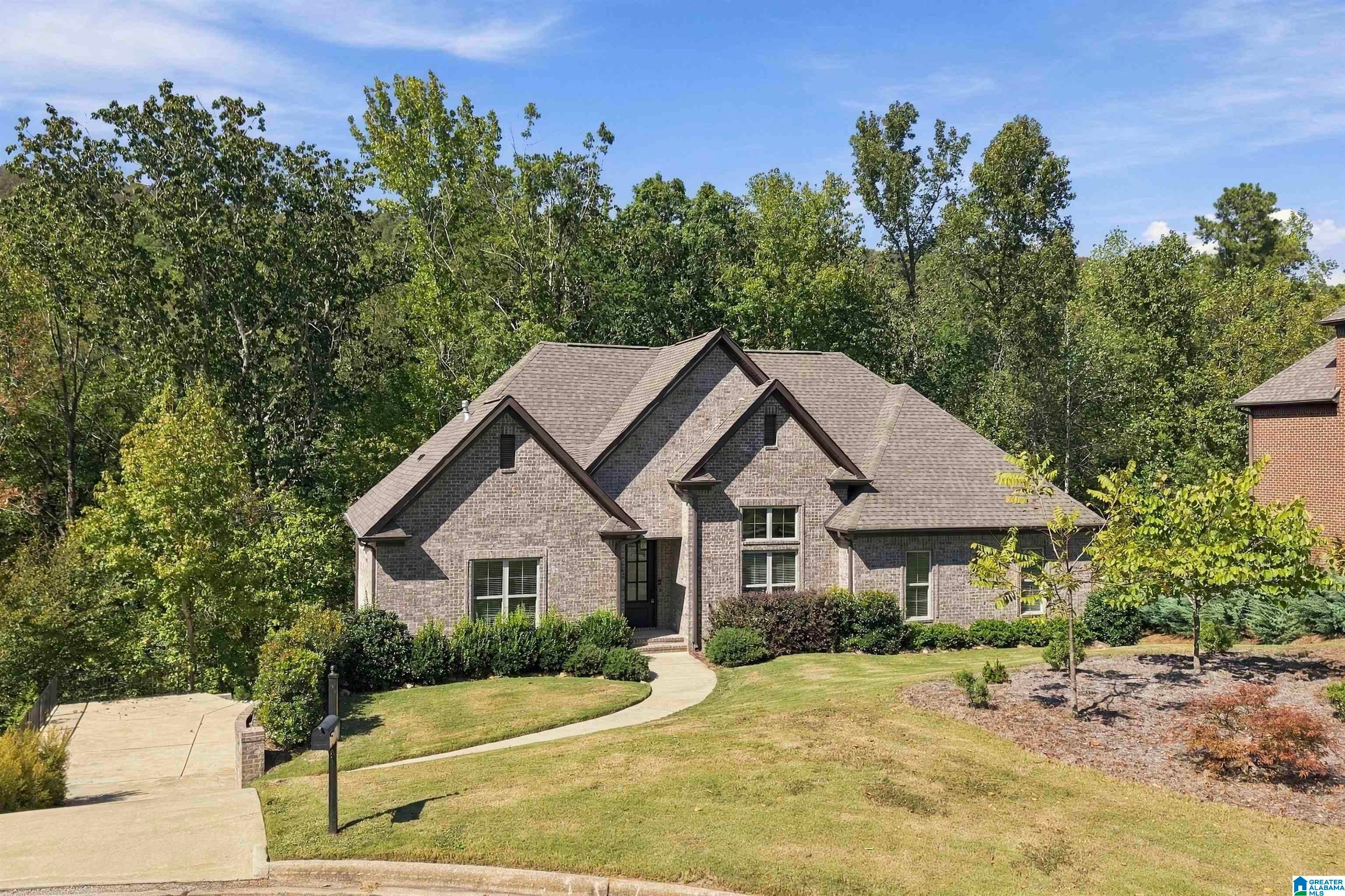 637 RIDGE VIEW TRAIL