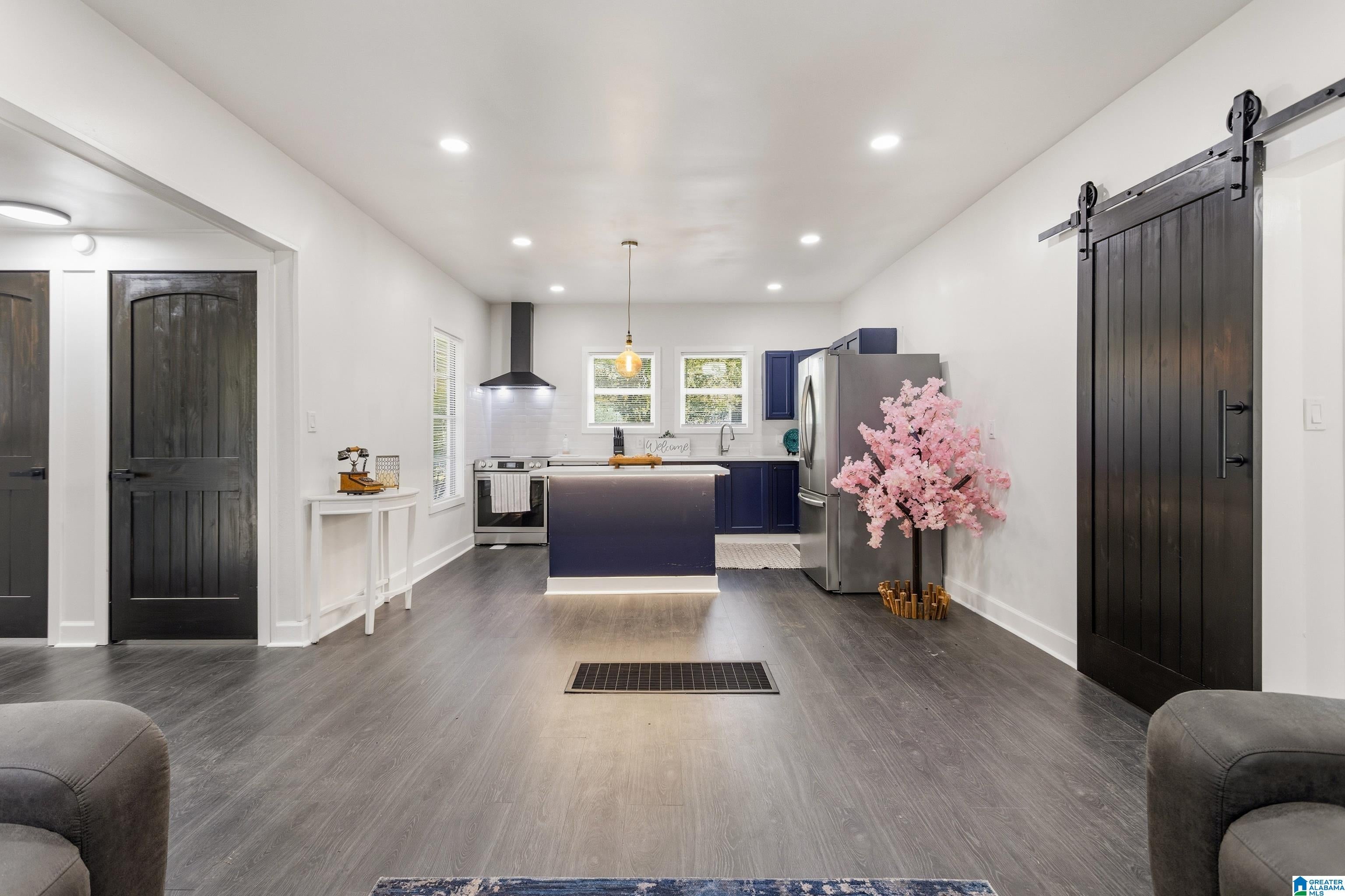 130 FOREST ROAD