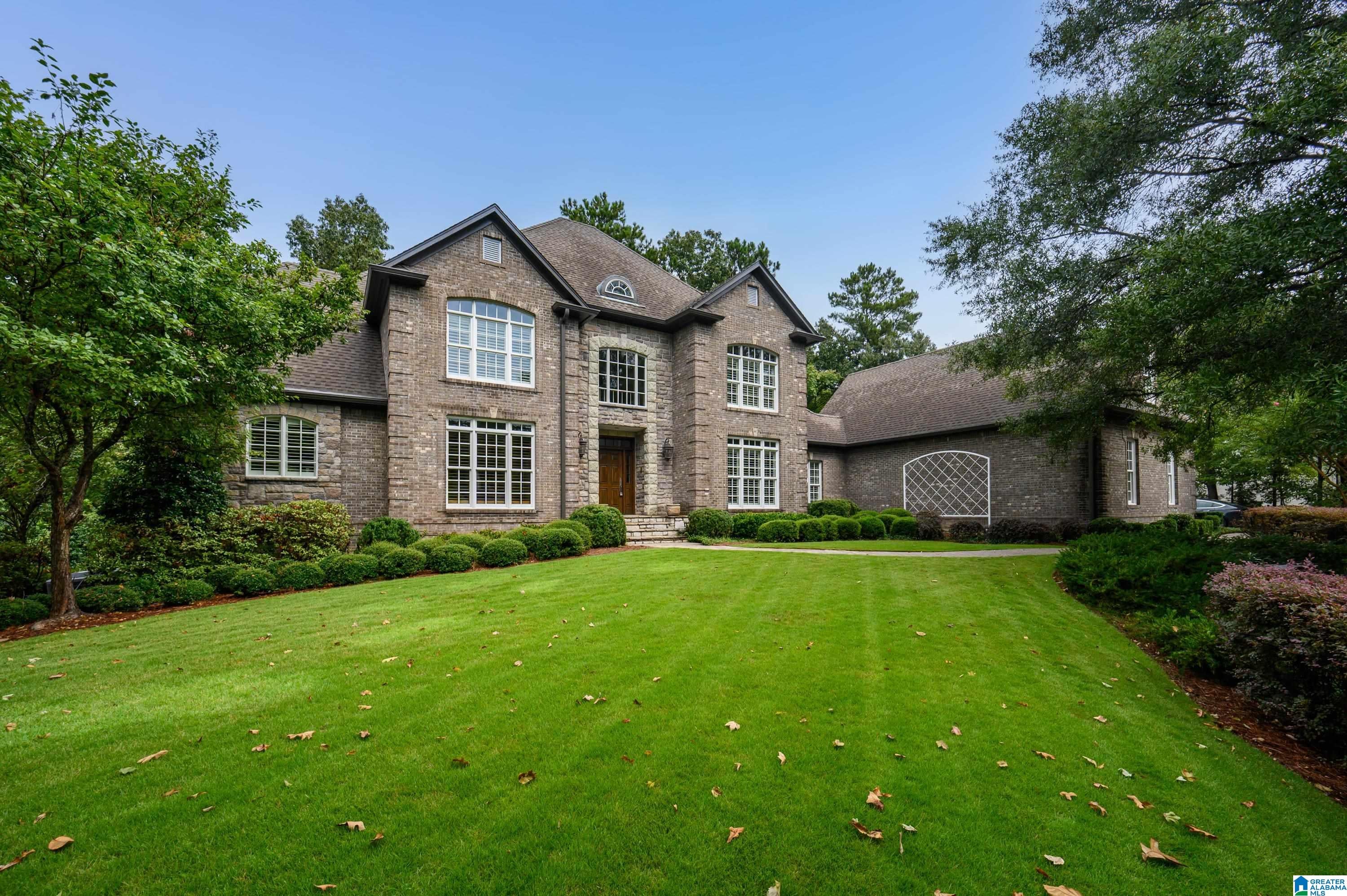 4020 GREYSTONE DRIVE