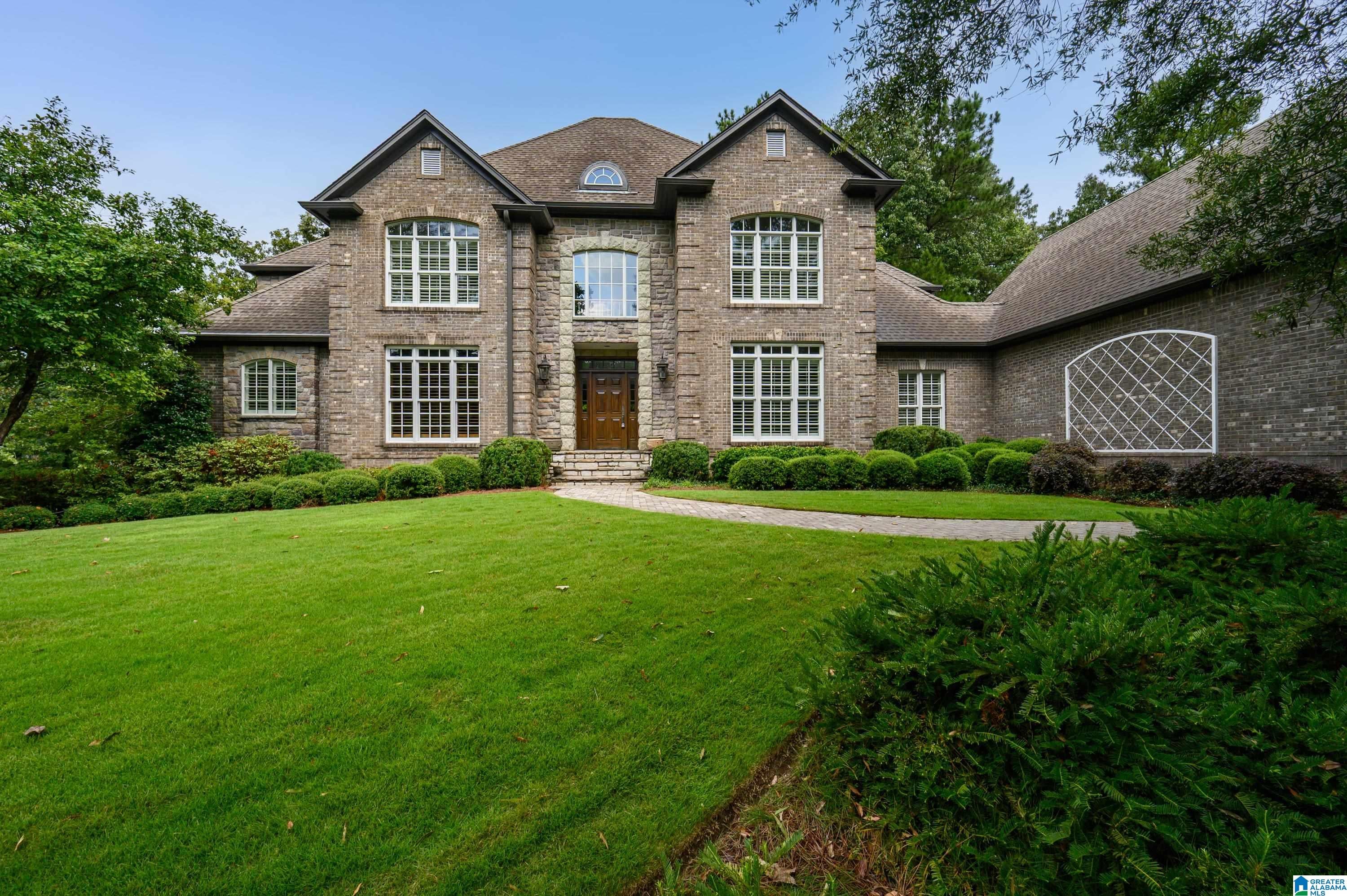 4020 GREYSTONE DRIVE
