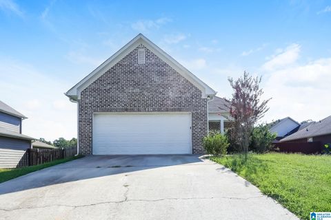 140 GREENWOOD CIRCLE CALERA AL 35040
