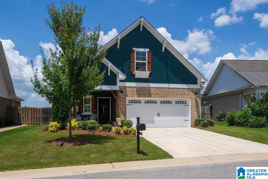 750 PINEVIEW ROAD