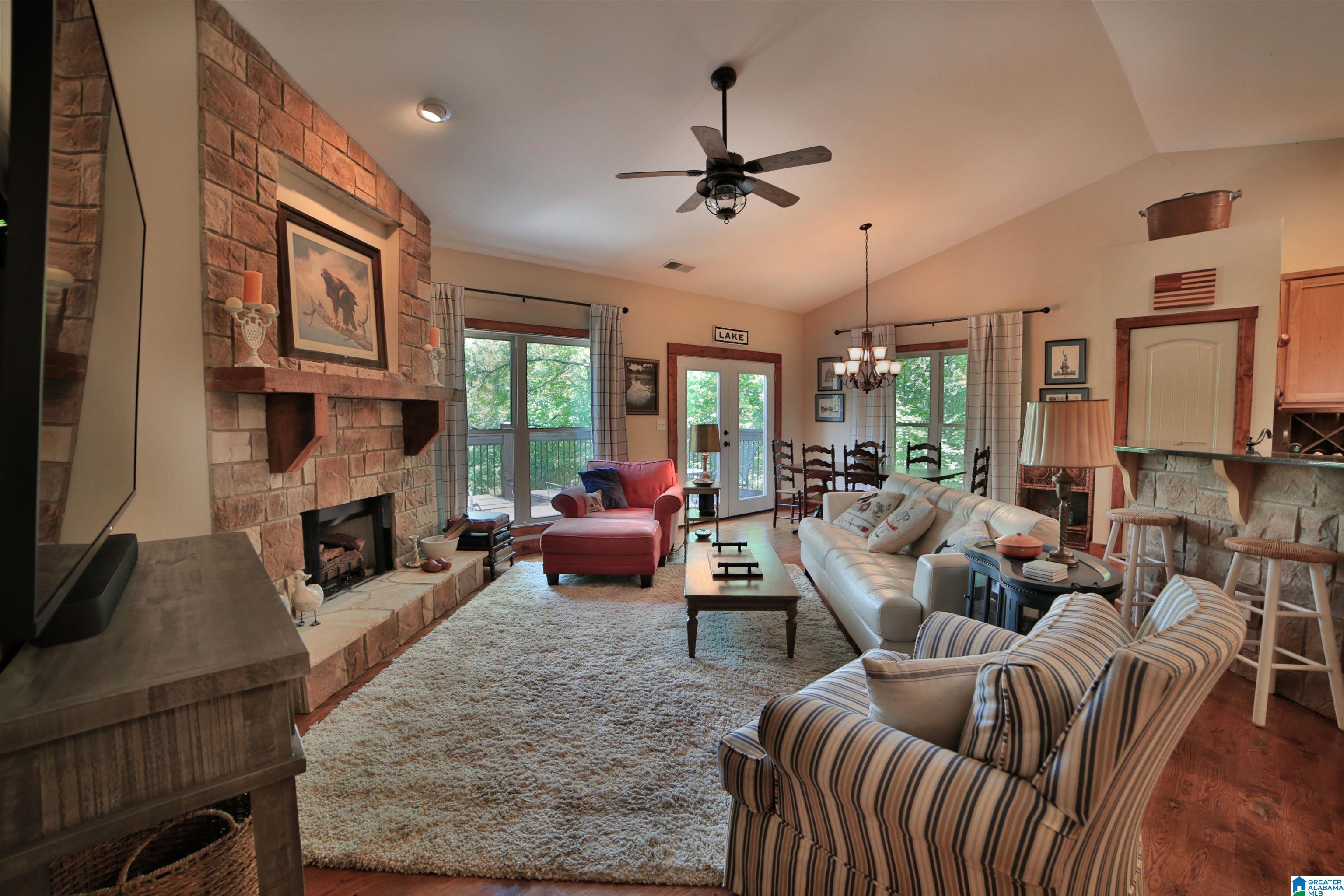 566 COUNTY ROAD 897
