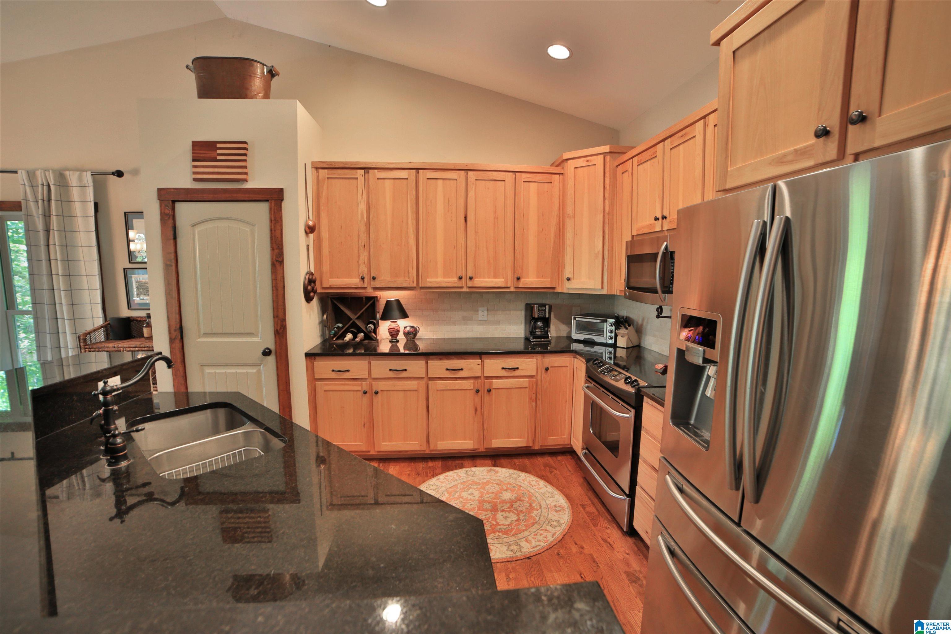 566 COUNTY ROAD 897