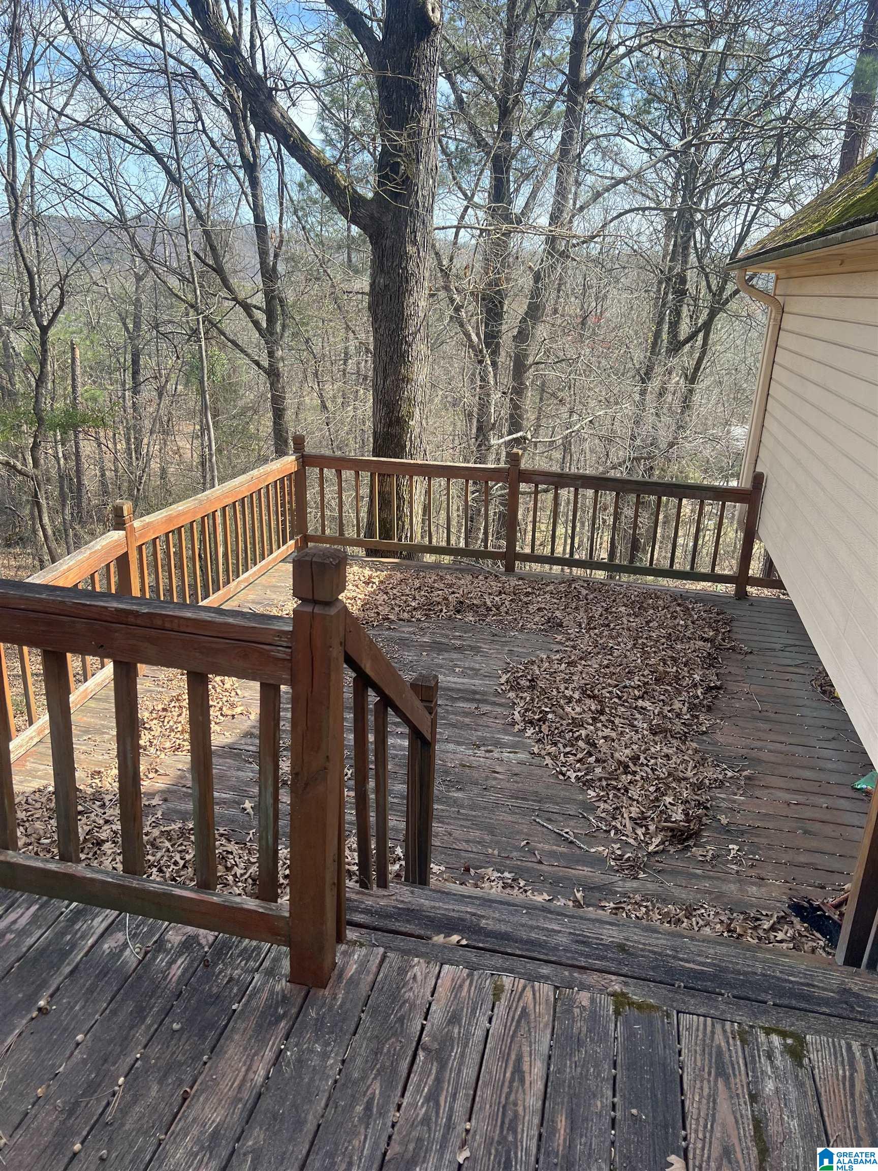 2751 WELLINGTON DRIVE