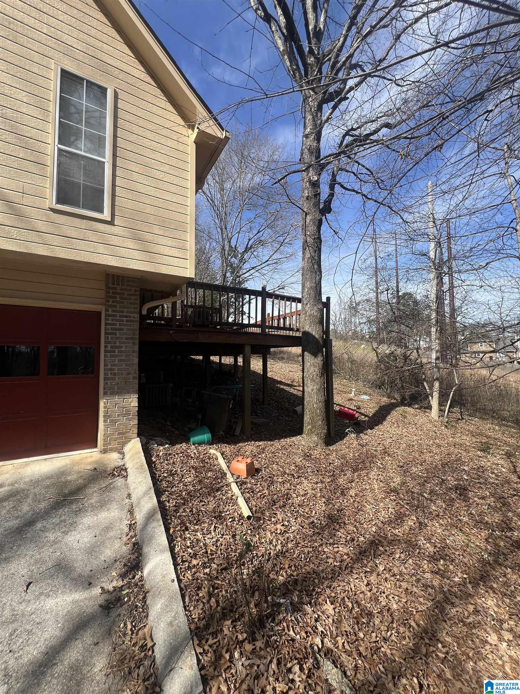 2751 WELLINGTON DRIVE