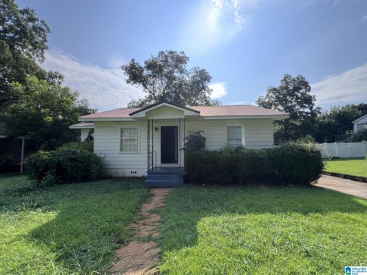 712 CHEROKEE ST, TALLADEGA, AL 35160 - Image 3152a9fdf5a7db9b0b3ffcb98e2b1b6c/905786544