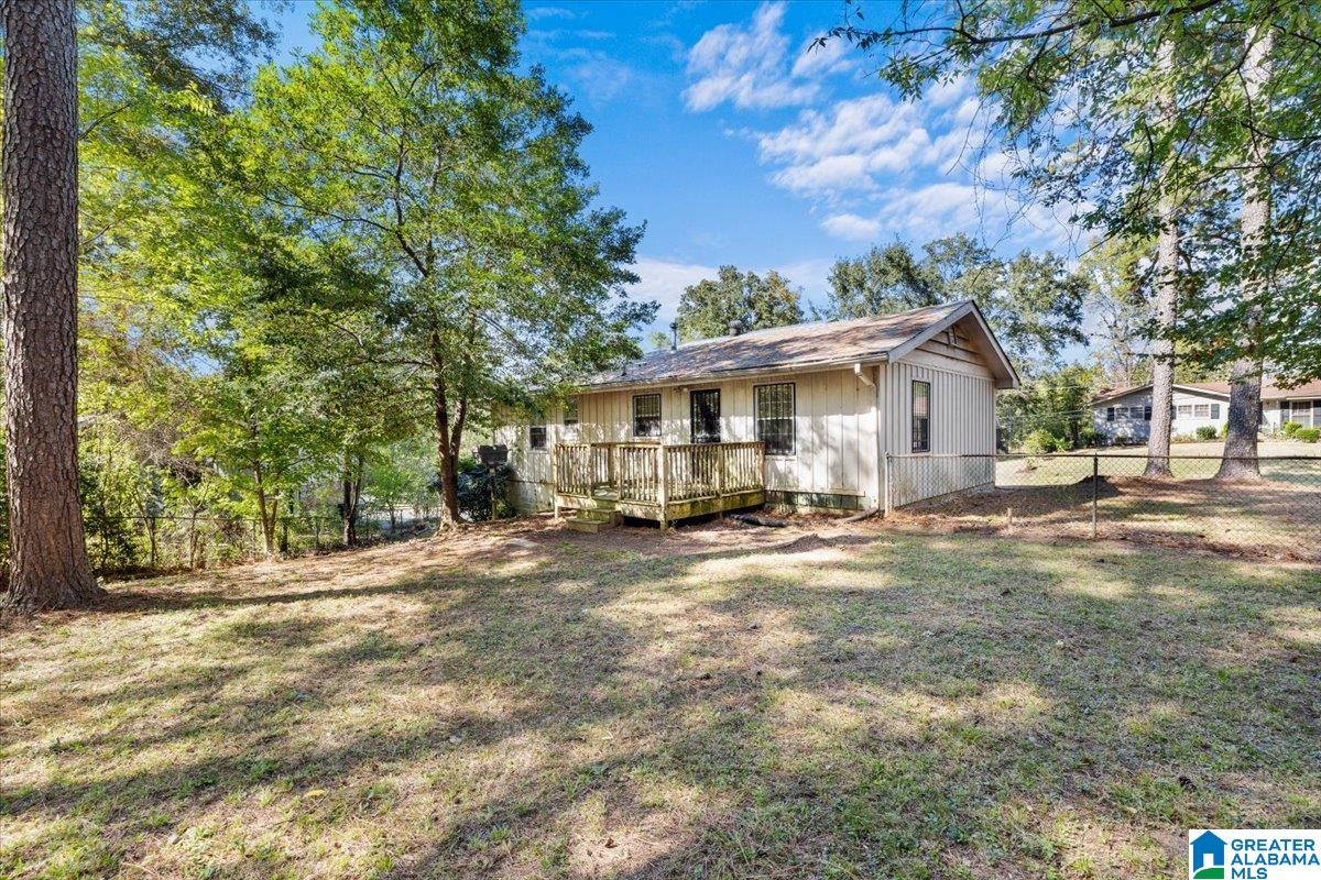 1029 DAWN DRIVE