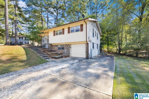 1029 DAWN DR, BIRMINGHAM, AL 35235 - Image 317dfbdb6e7392cd369446530f63e9dd/706100596