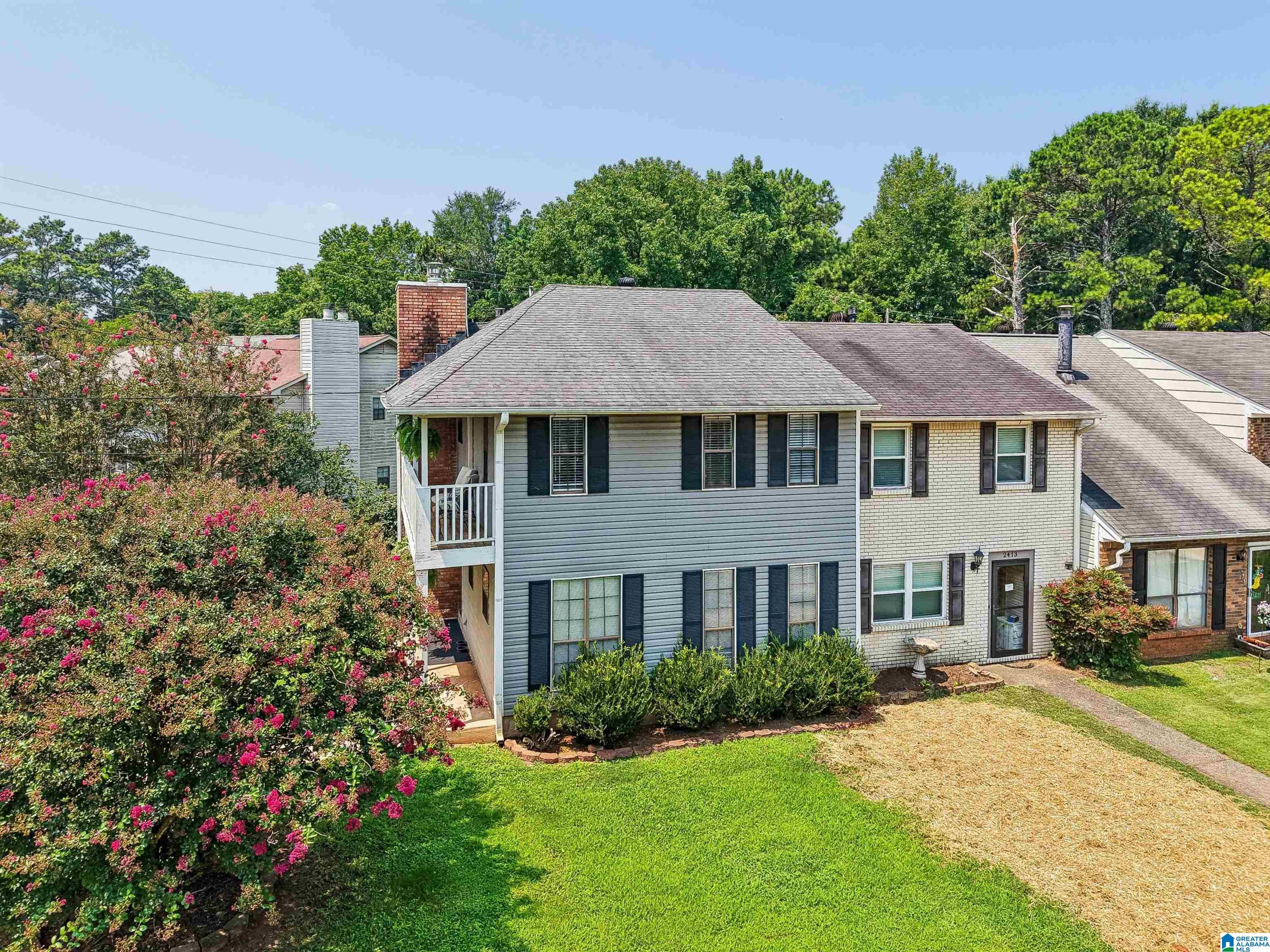 2415 HAMPSTEAD DRIVE