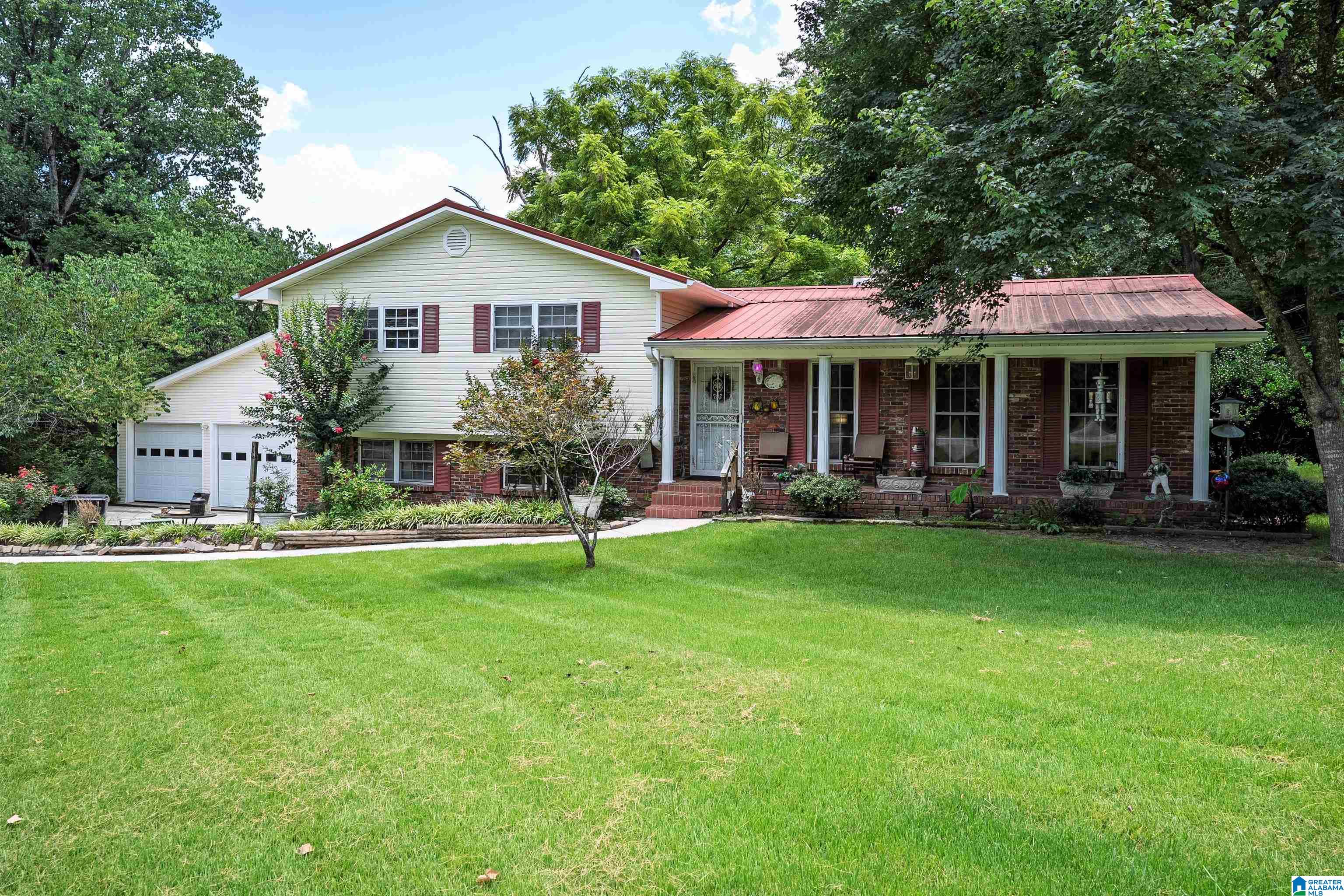 545 OVERHILL DRIVE
