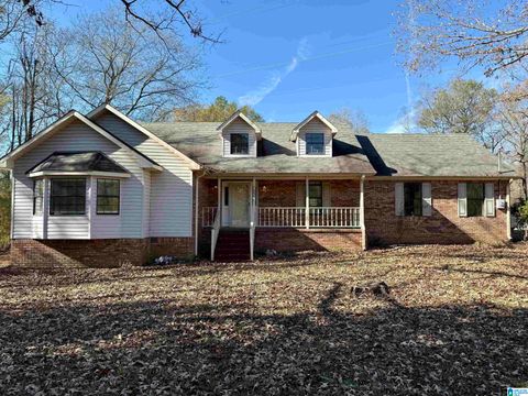 6425 WOODBERRY LANE BESSEMER AL 35022