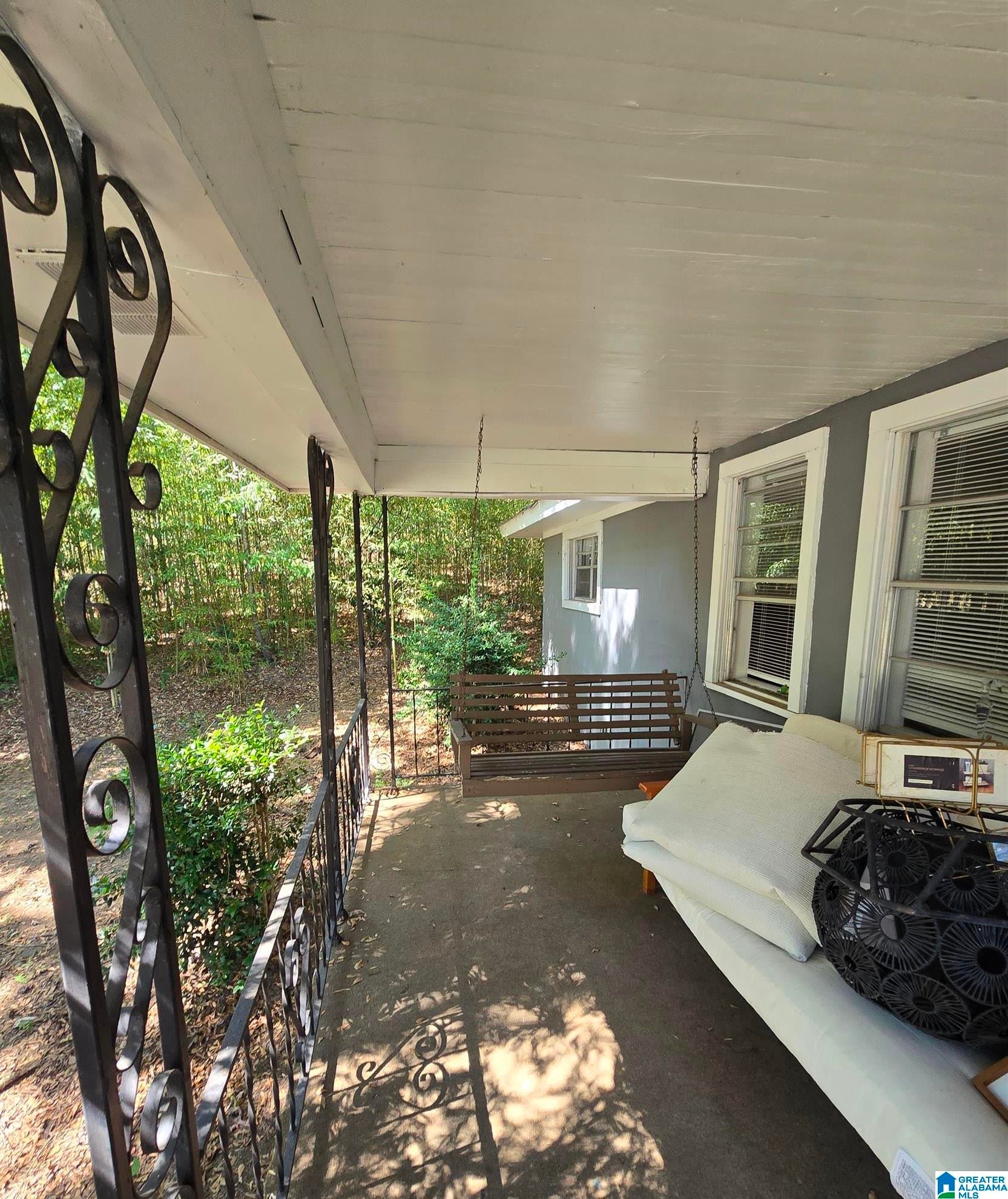 1529 FOSTER AVENUE