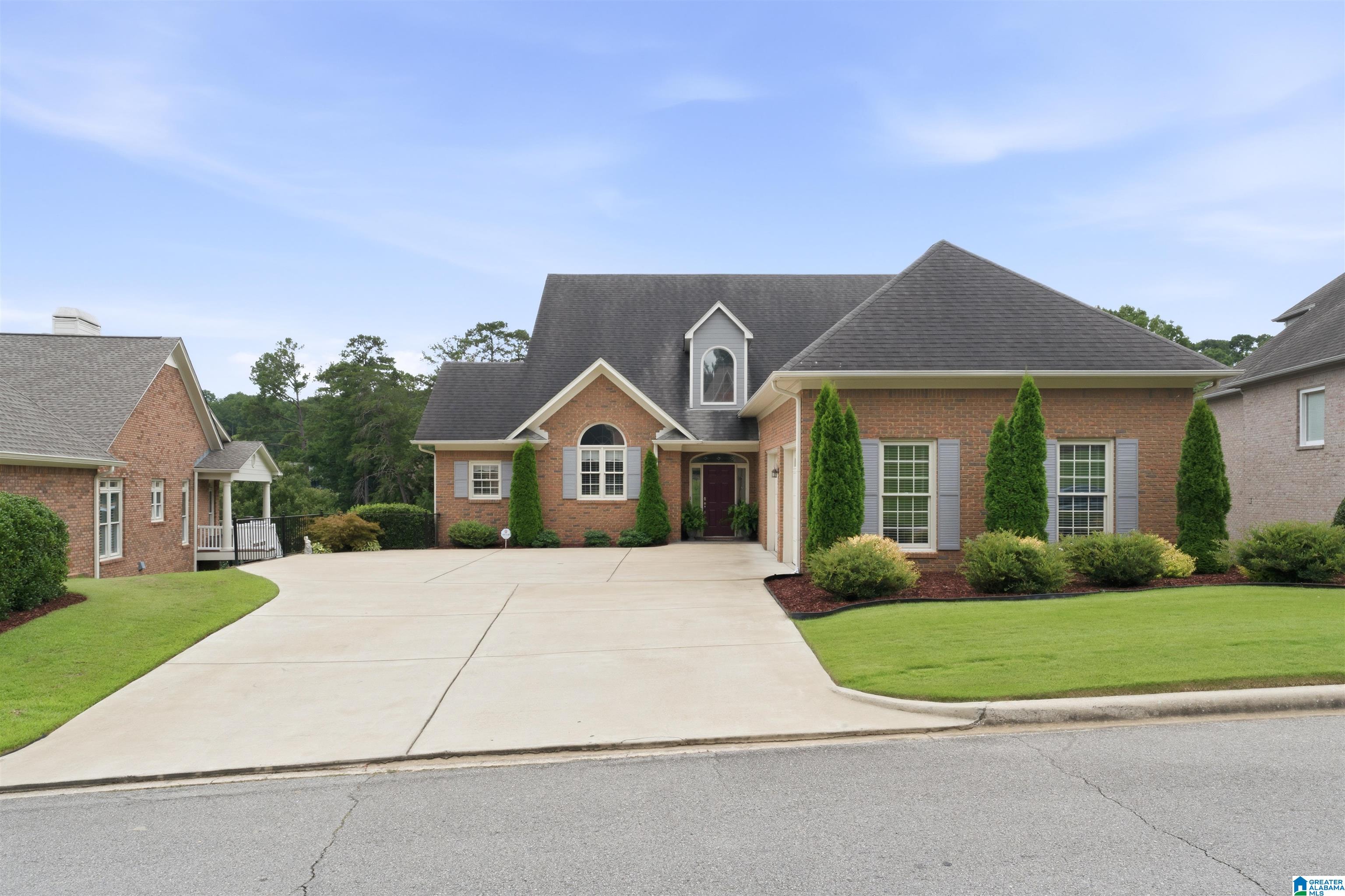 1008 SOUTHLAKE COVE