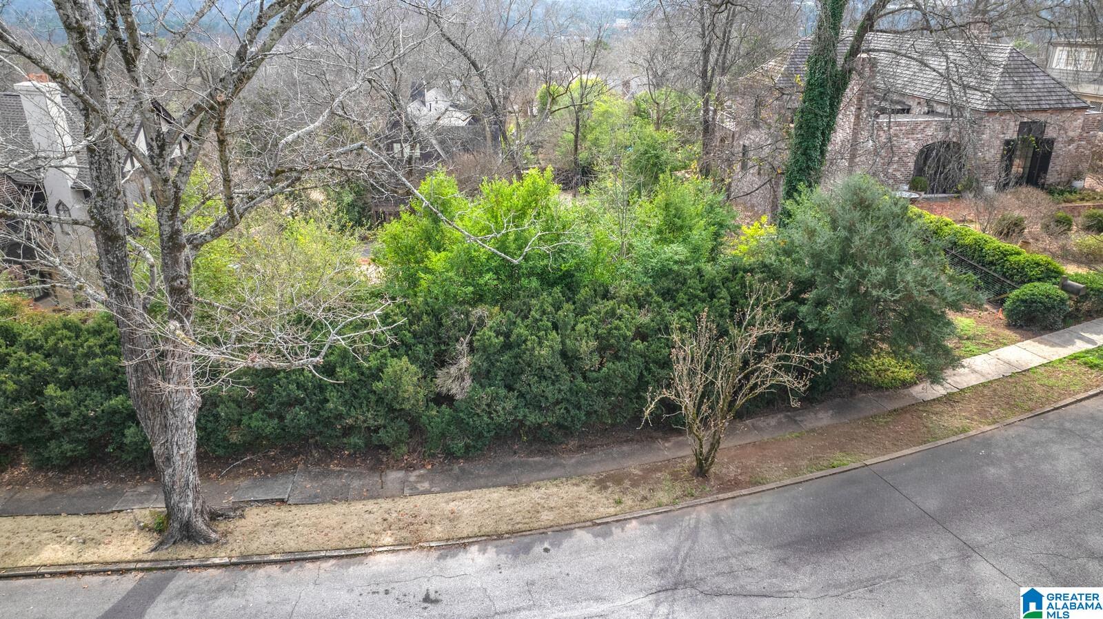 2609 ABERDEEN ROAD 12-A