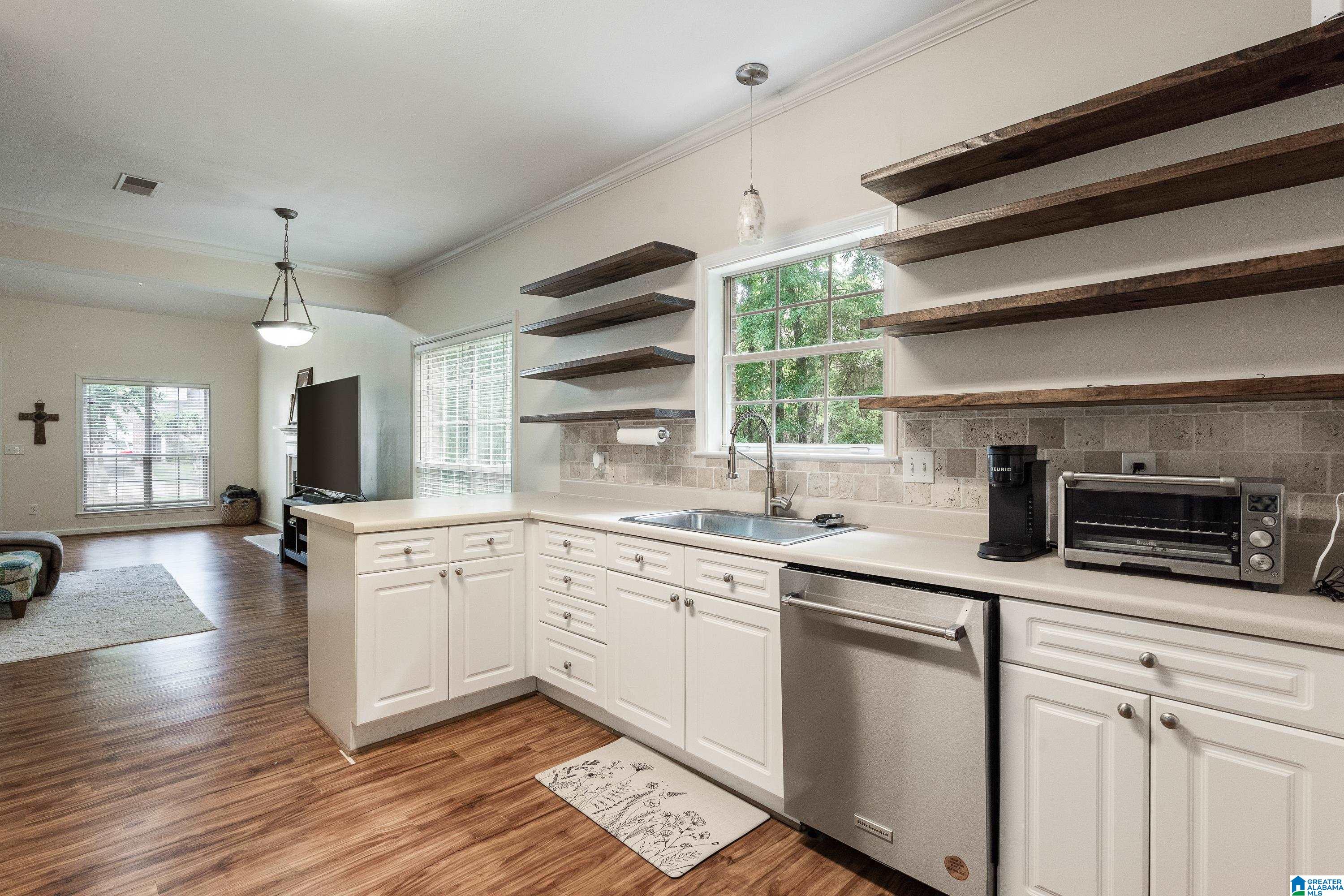 3529 SAVANNAH PARK LANE