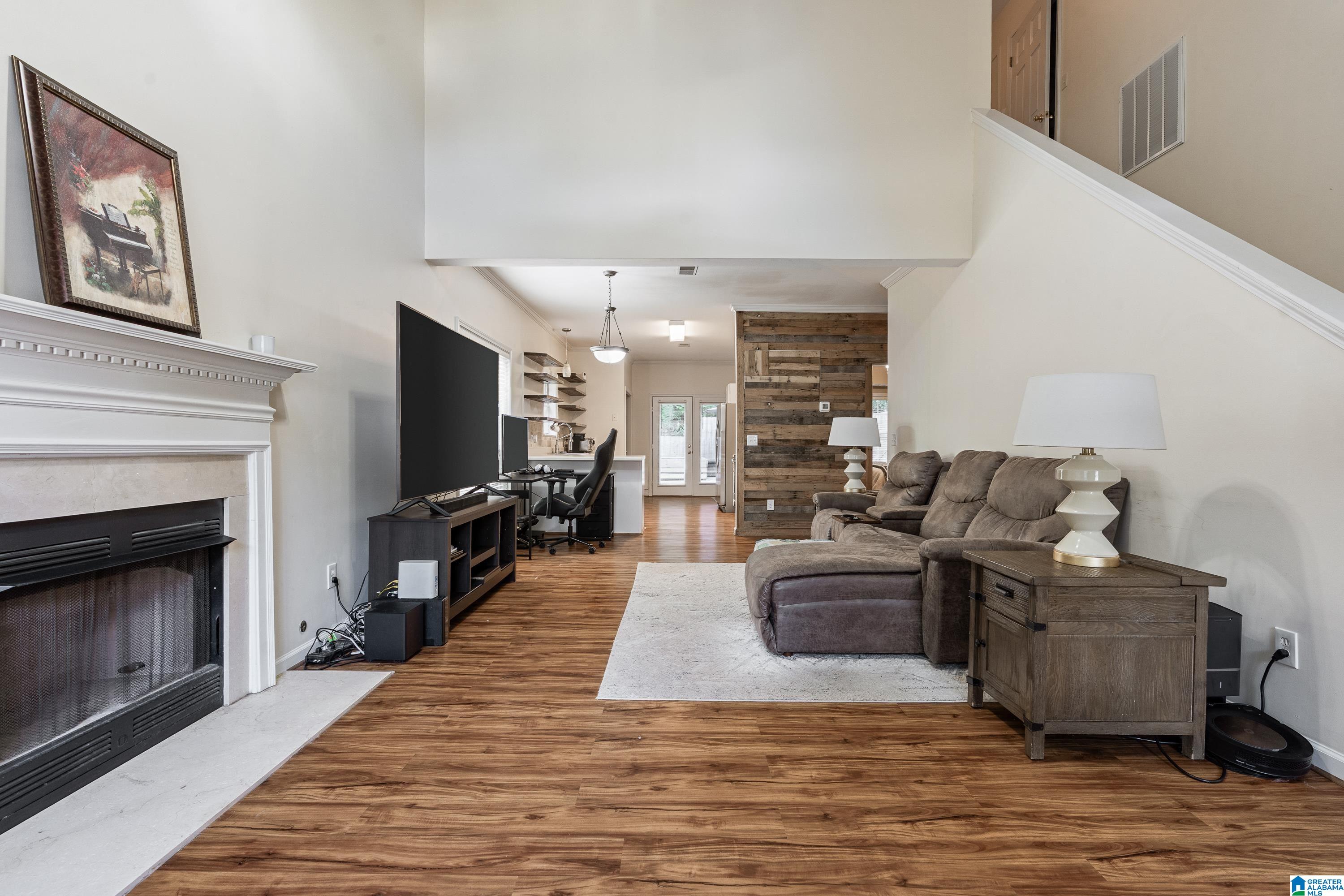 3529 SAVANNAH PARK LANE