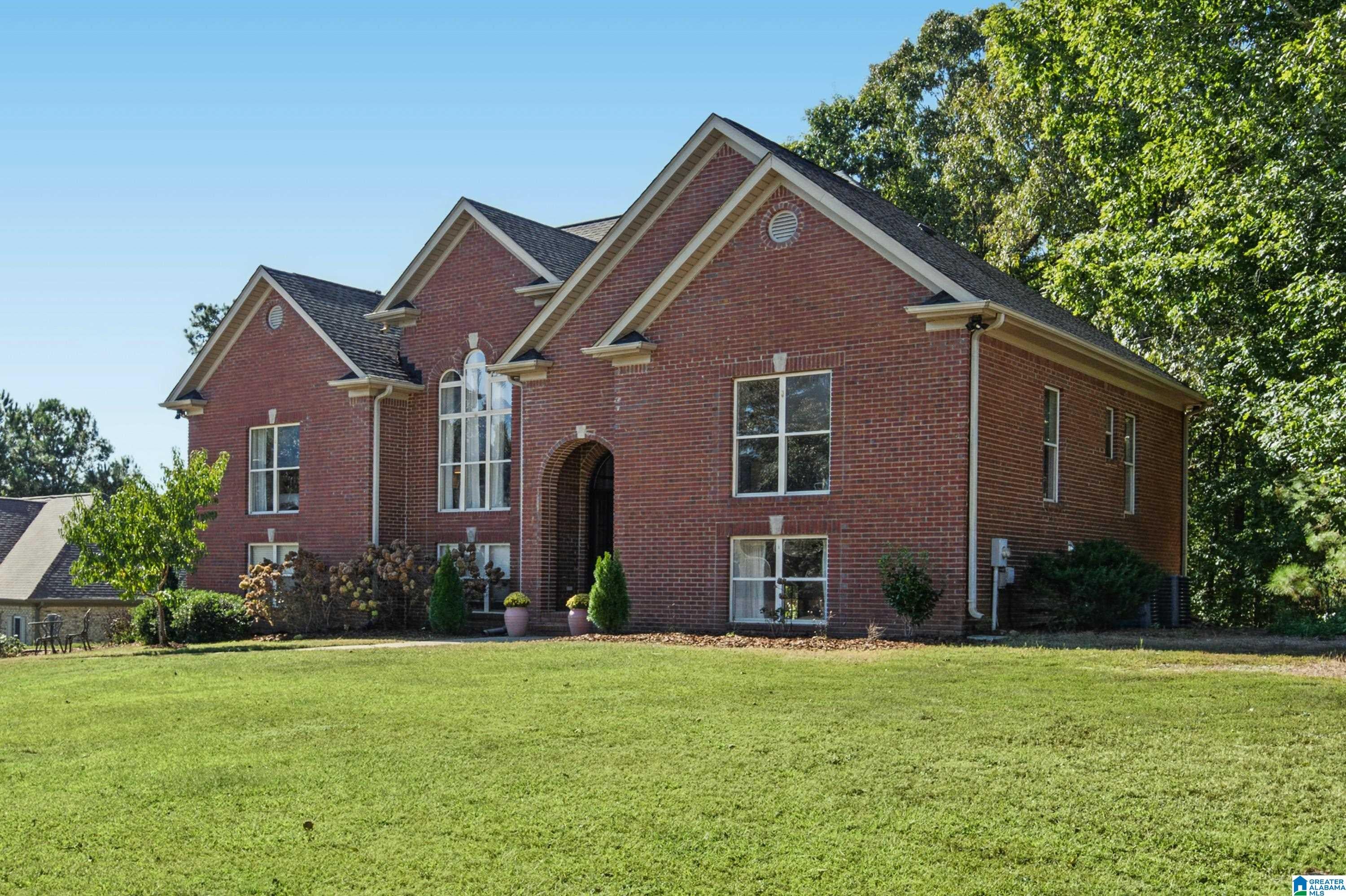 108 WEEPING WILLOW DRIVE