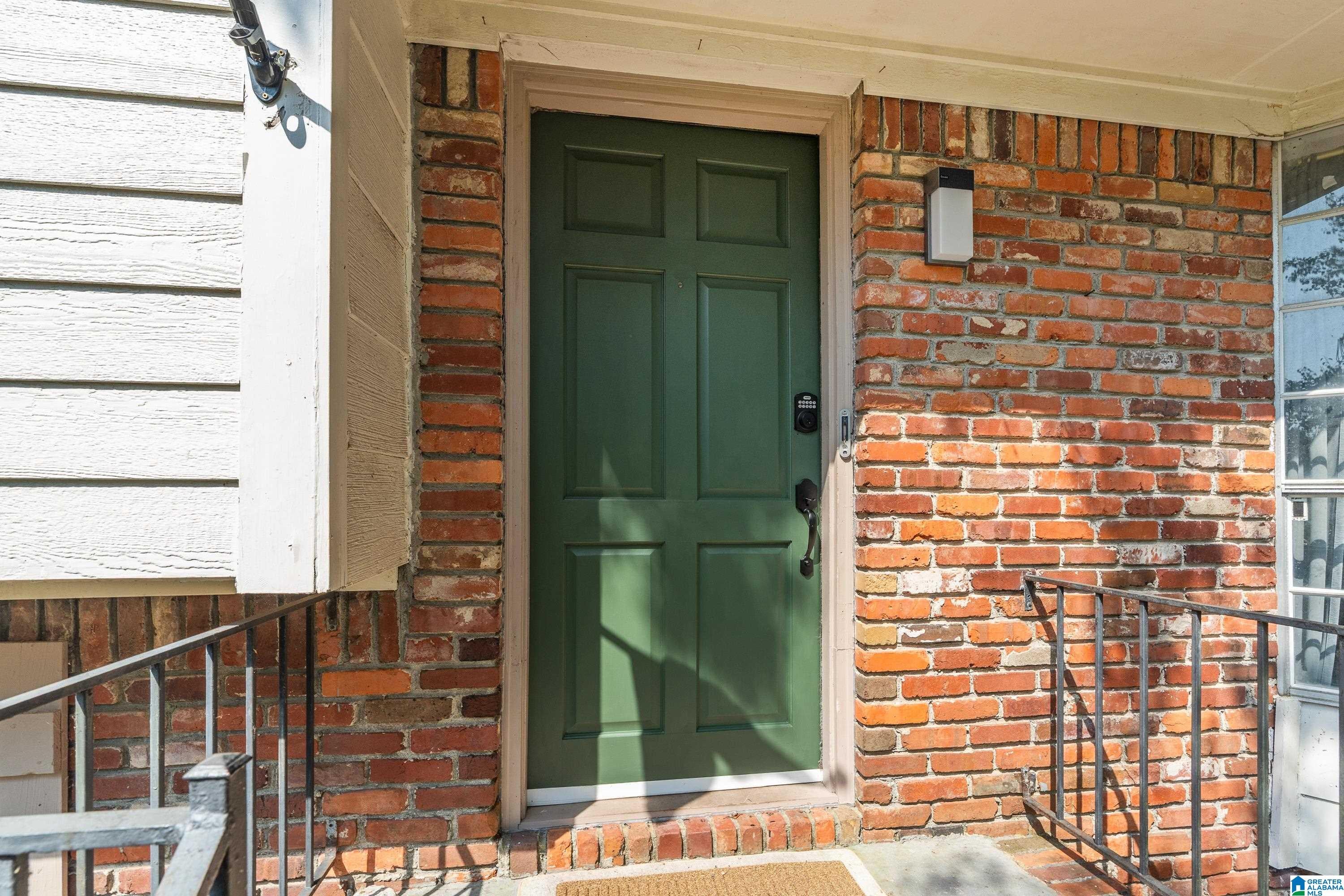 532 CONWAY LANE