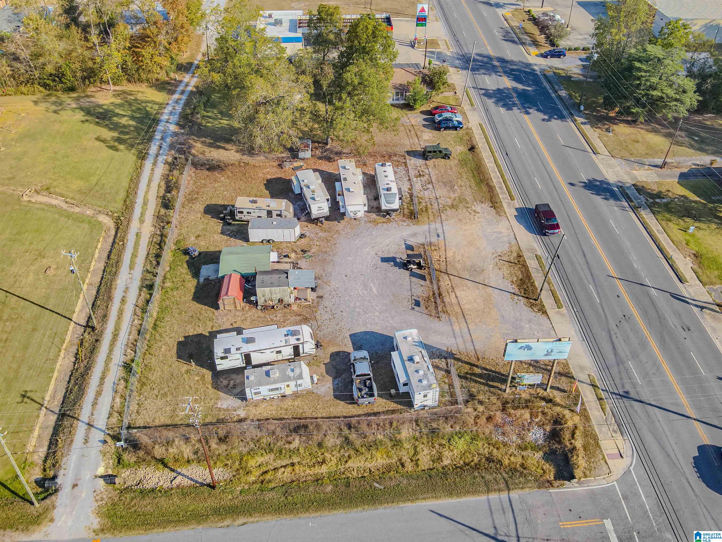 Photo 1 of 10 — 8040 US HIGHWAY 31, CALERA, AL 35040