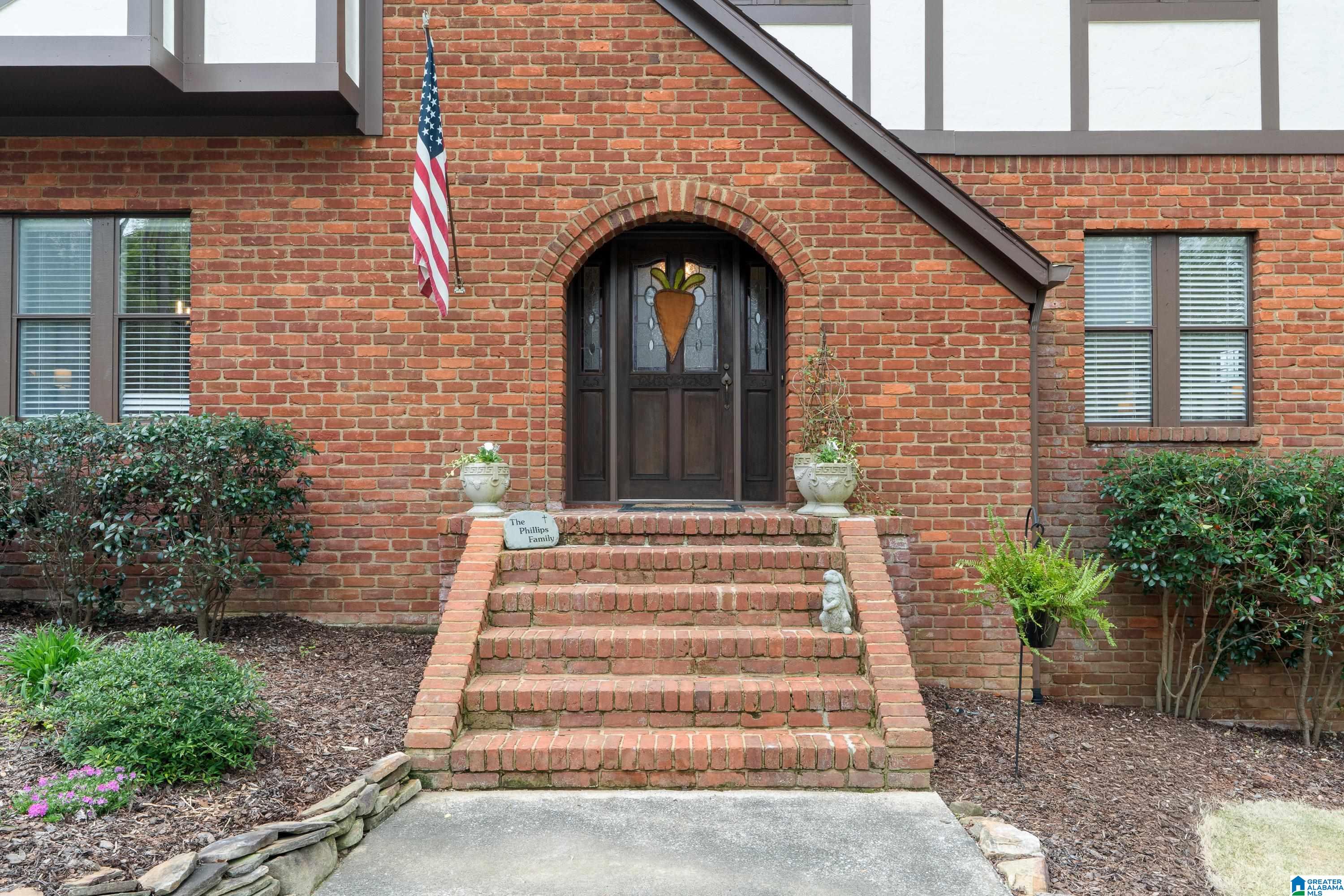 2801 WESTWYCK CIRCLE