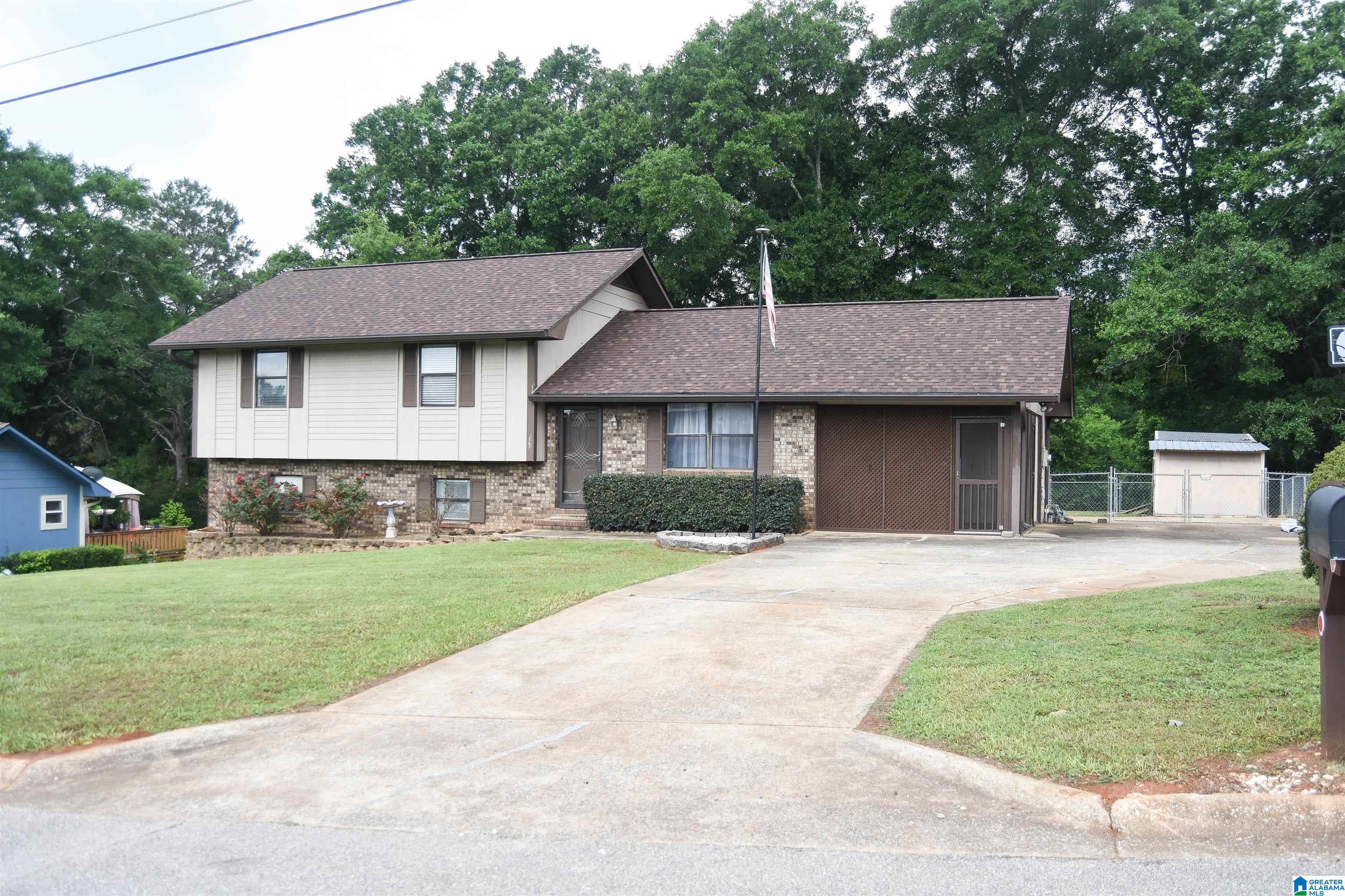 13 LONE OAK DRIVE